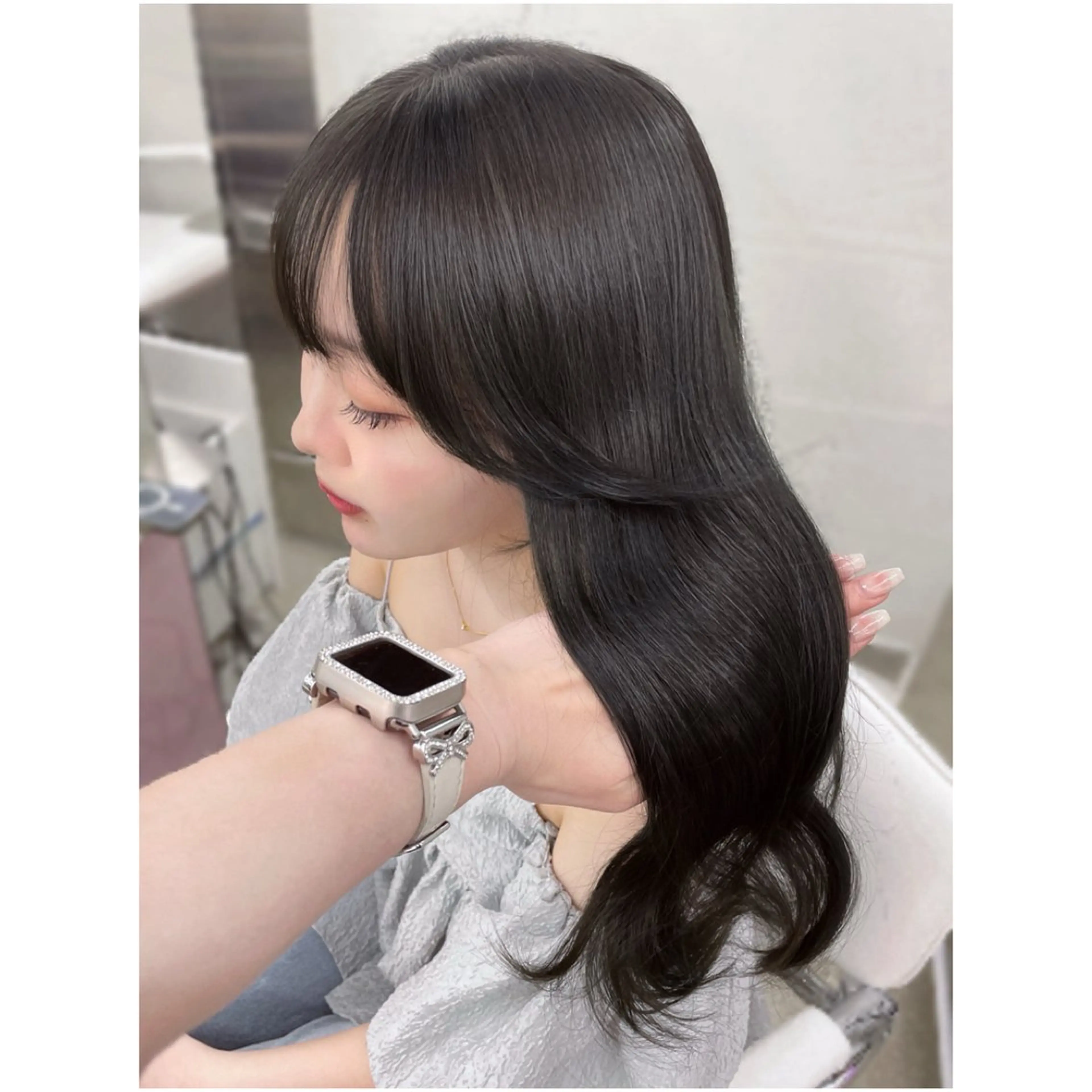 ロング カット ヘアカラー トリートメント 𝑨𝑴𝑰 🎀 モテガーリーヘア🤍のヘアスタイル