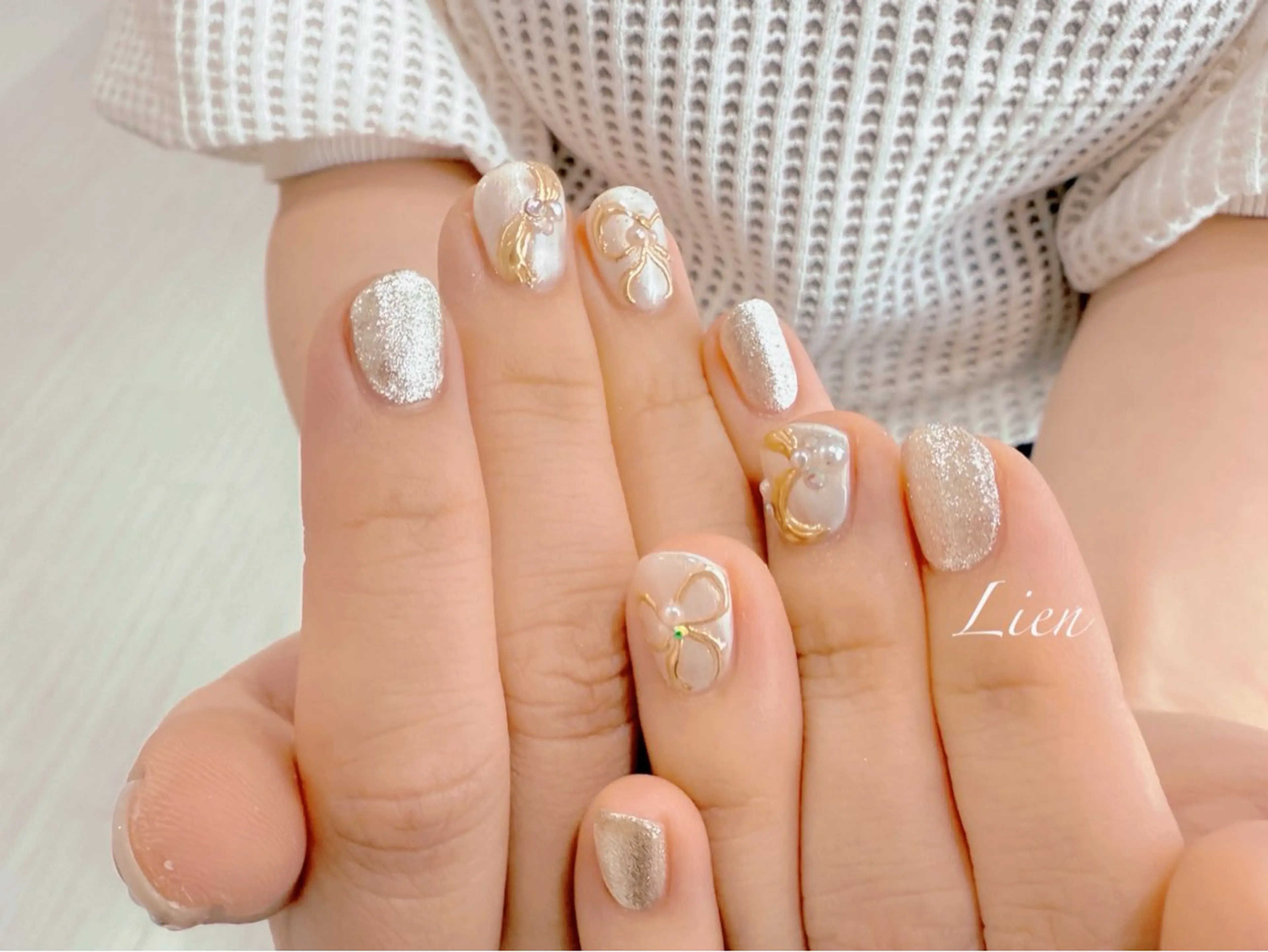 ネイル 長さ出し フットネイル フレンチネイル ジェルネイル ガラスフレンチ ハンドネイル Lien(リアン) 銀座駅6分のネイルデザイン