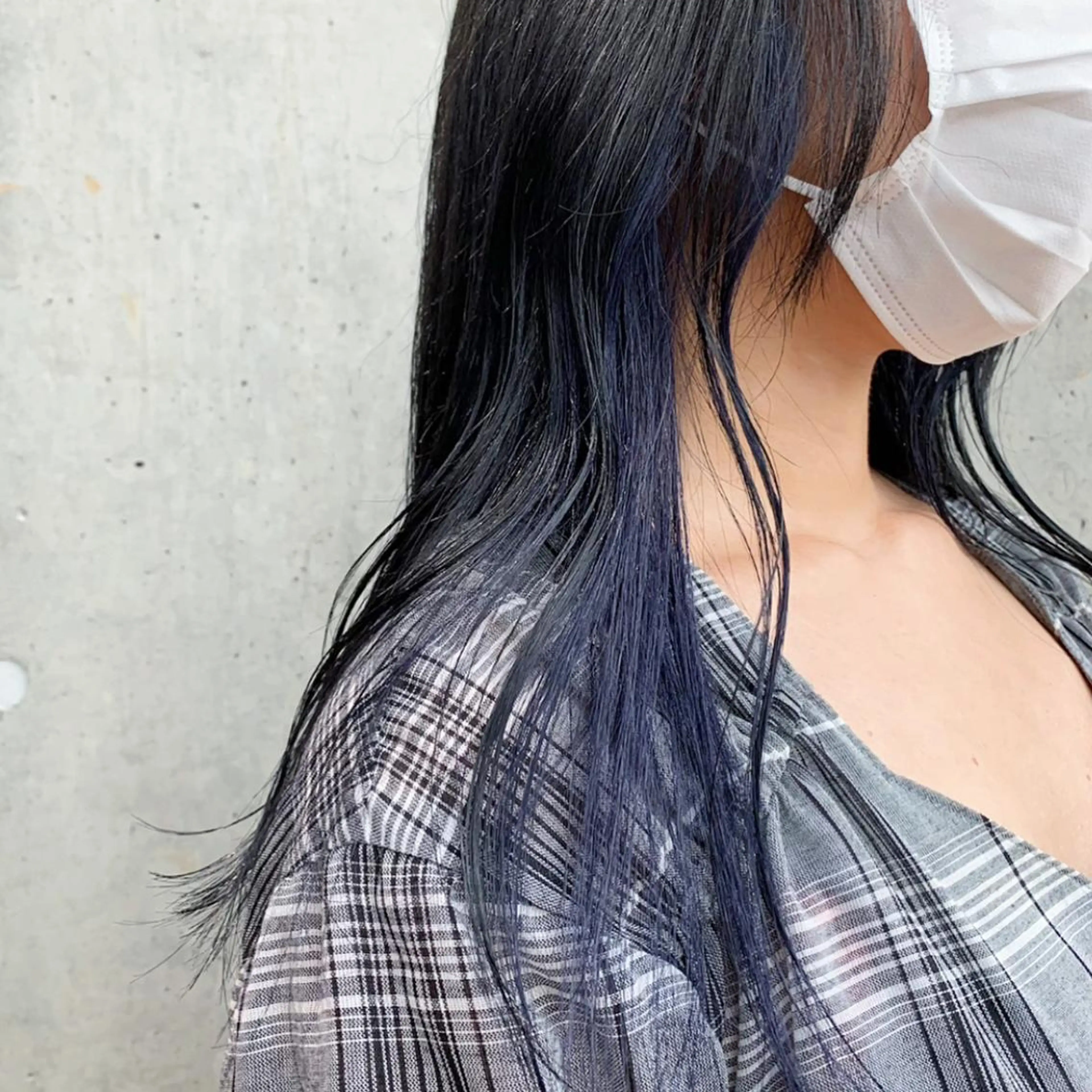 ロング カラー アッシュ アッシュグレー アッシュグレージュ バレイヤージュ ミストバング 韓国ヘア 🦋KIRA🦋のヘアスタイル