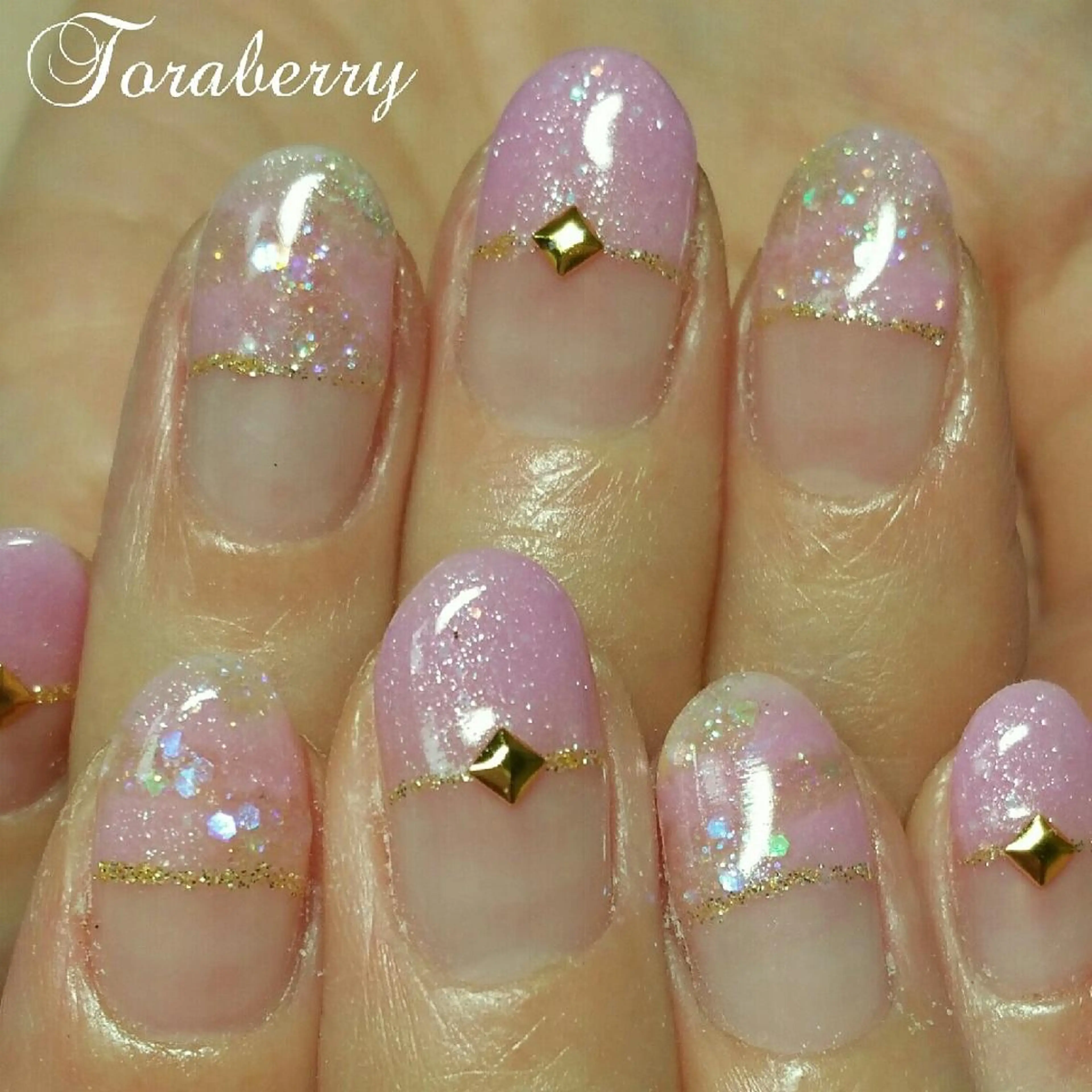 ネイル フレンチネイル ネイリスト なつみのネイルデザイン