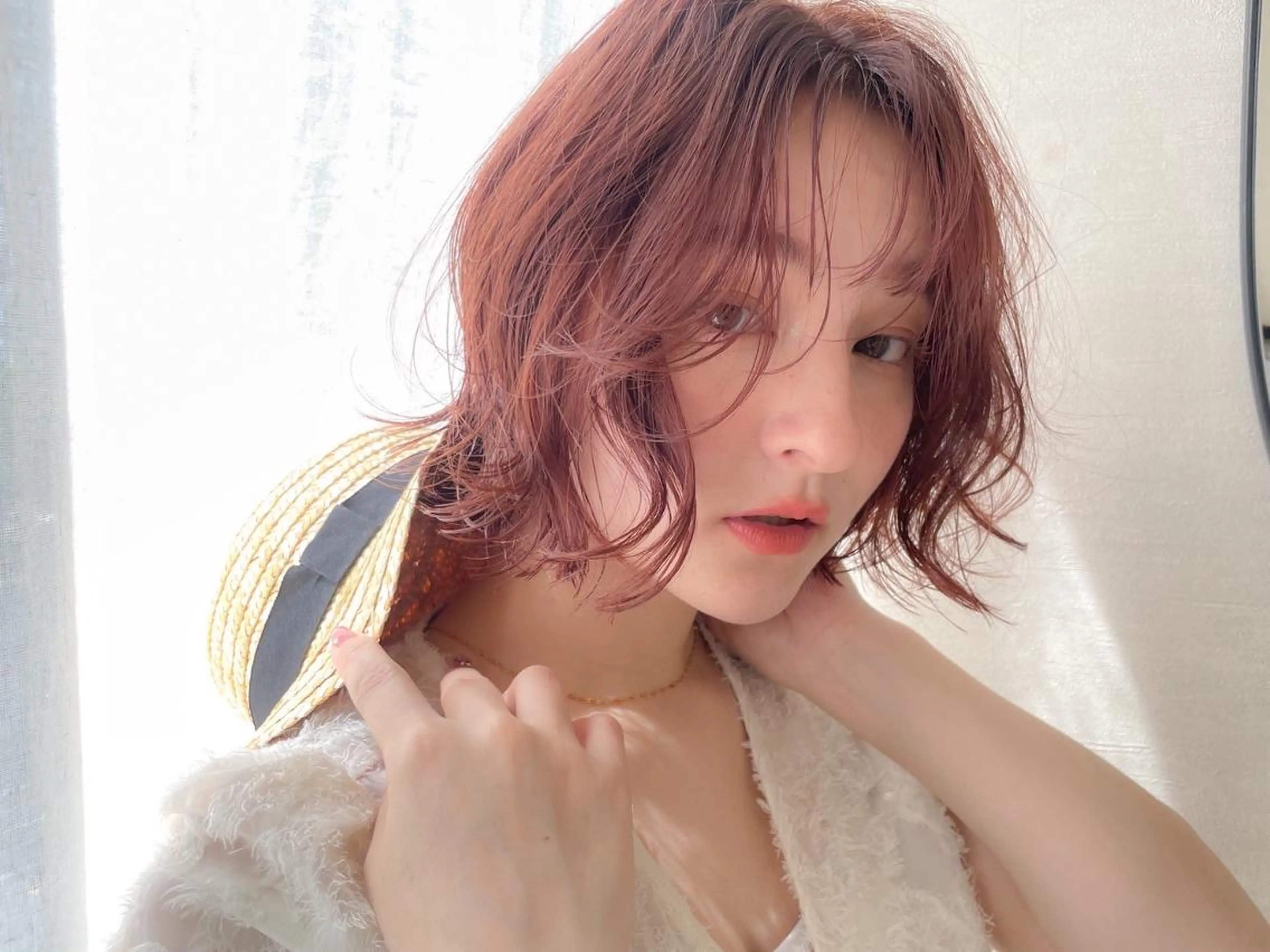 ミディアム カット ヘアカラー トリートメント Grand Link （グランリンク）のヘアスタイル