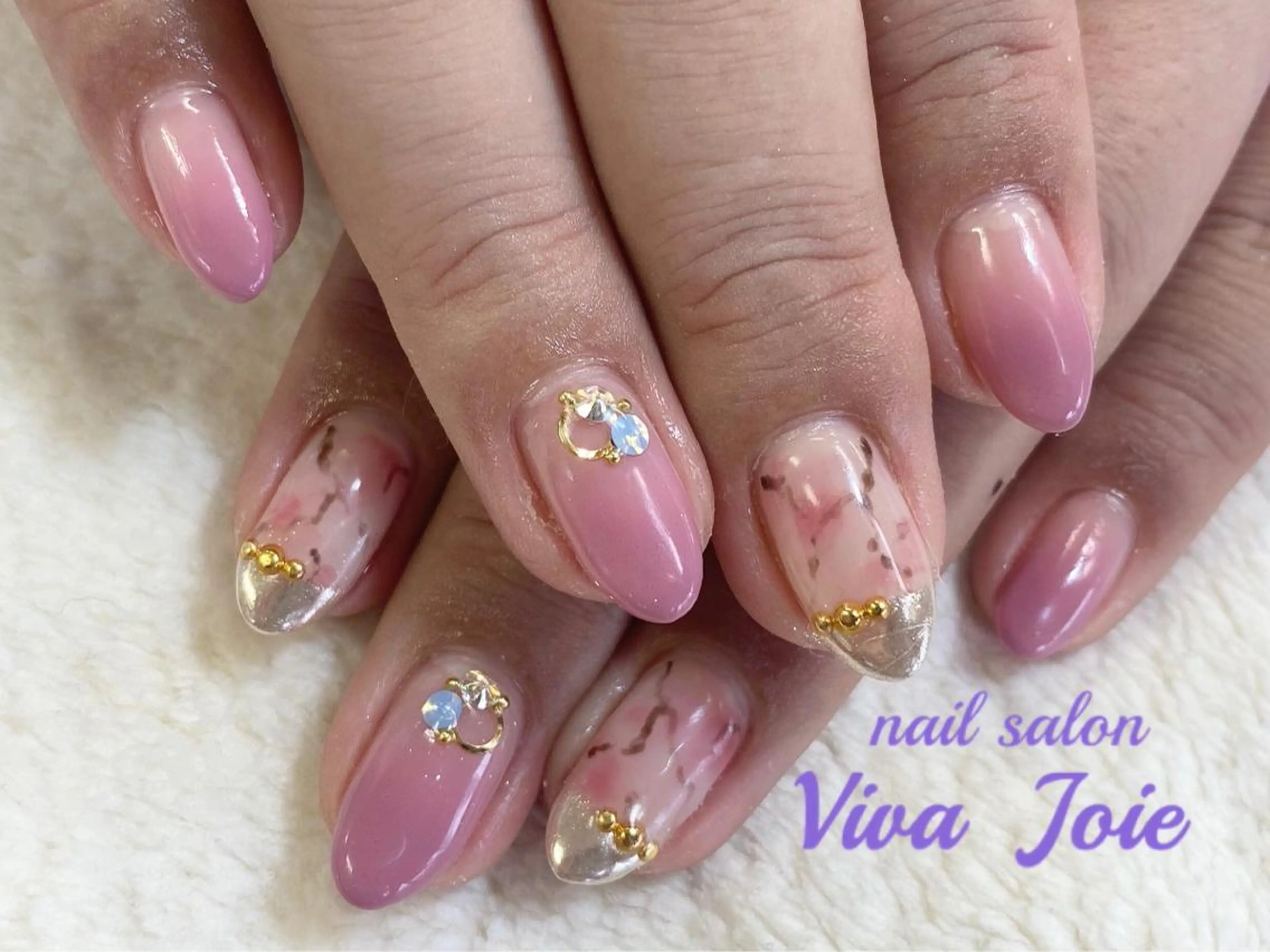 ネイル ハンドネイル Viva Joieのネイルデザイン