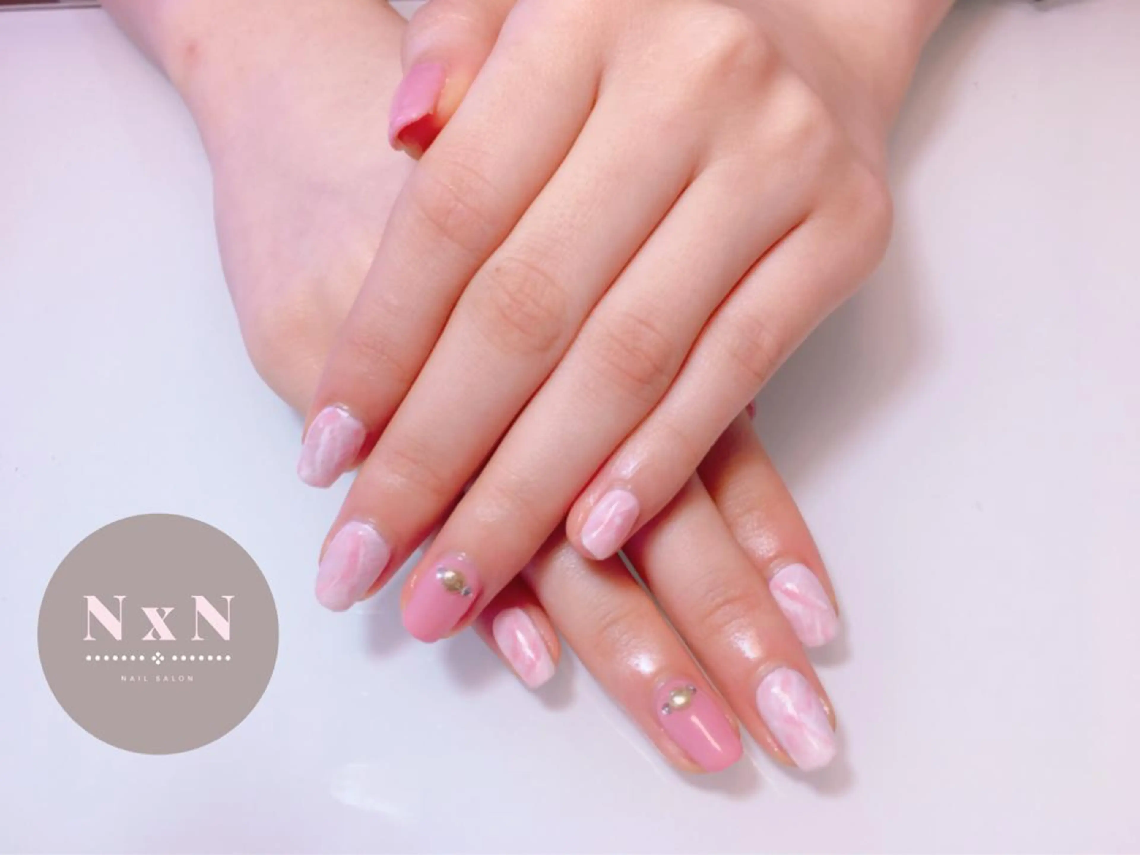ネイル 大理石ネイル(マーブル) ピンク ハンドネイル nail salon N×Nのネイルデザイン