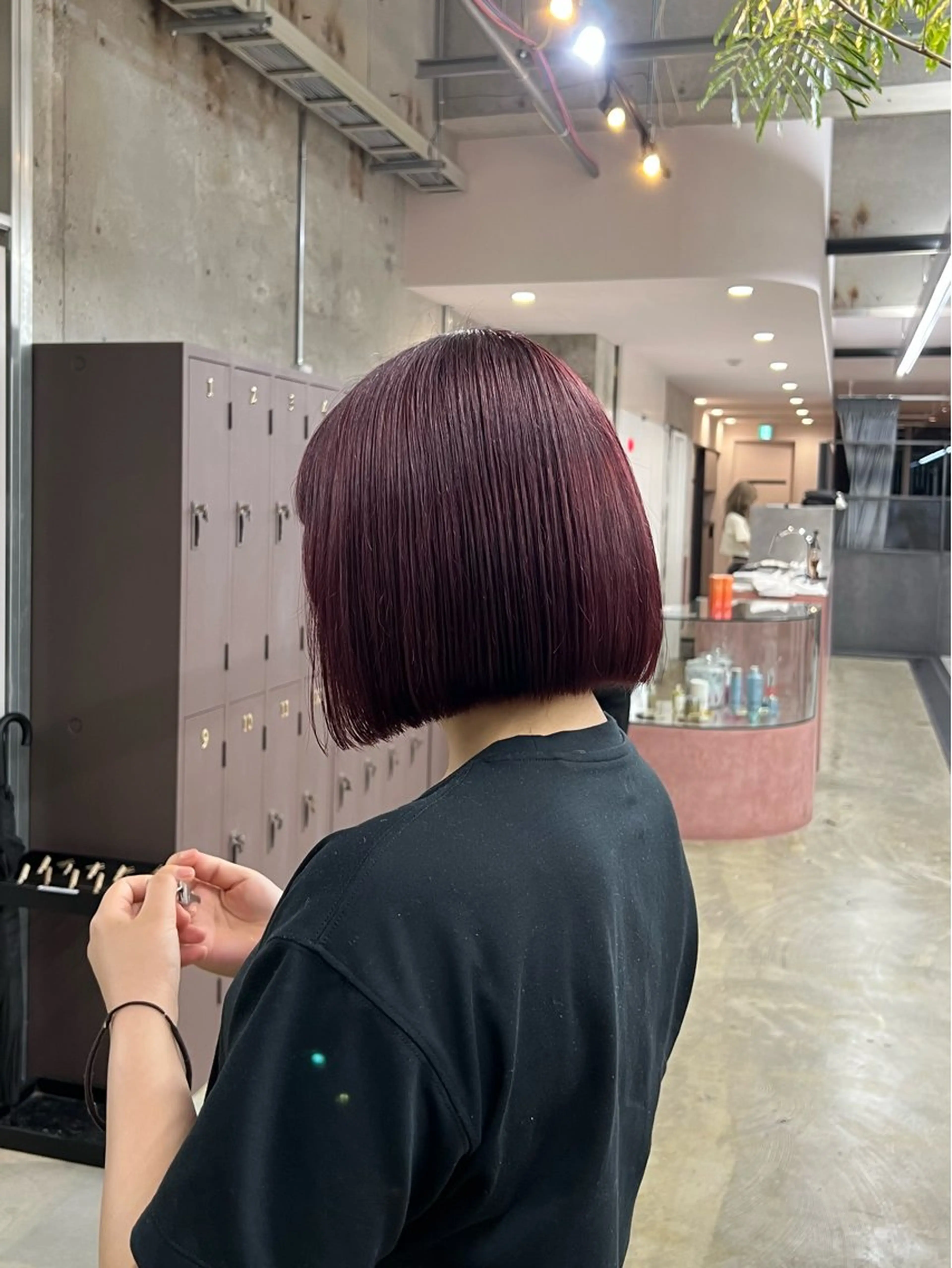 ミディアム カラー ブリーチ ダブルカラー ブリーチなしカラー レッドカラー カット ヘアカラー azumi/ボブ/暖 色/オリーブ/縮毛のヘアスタイル