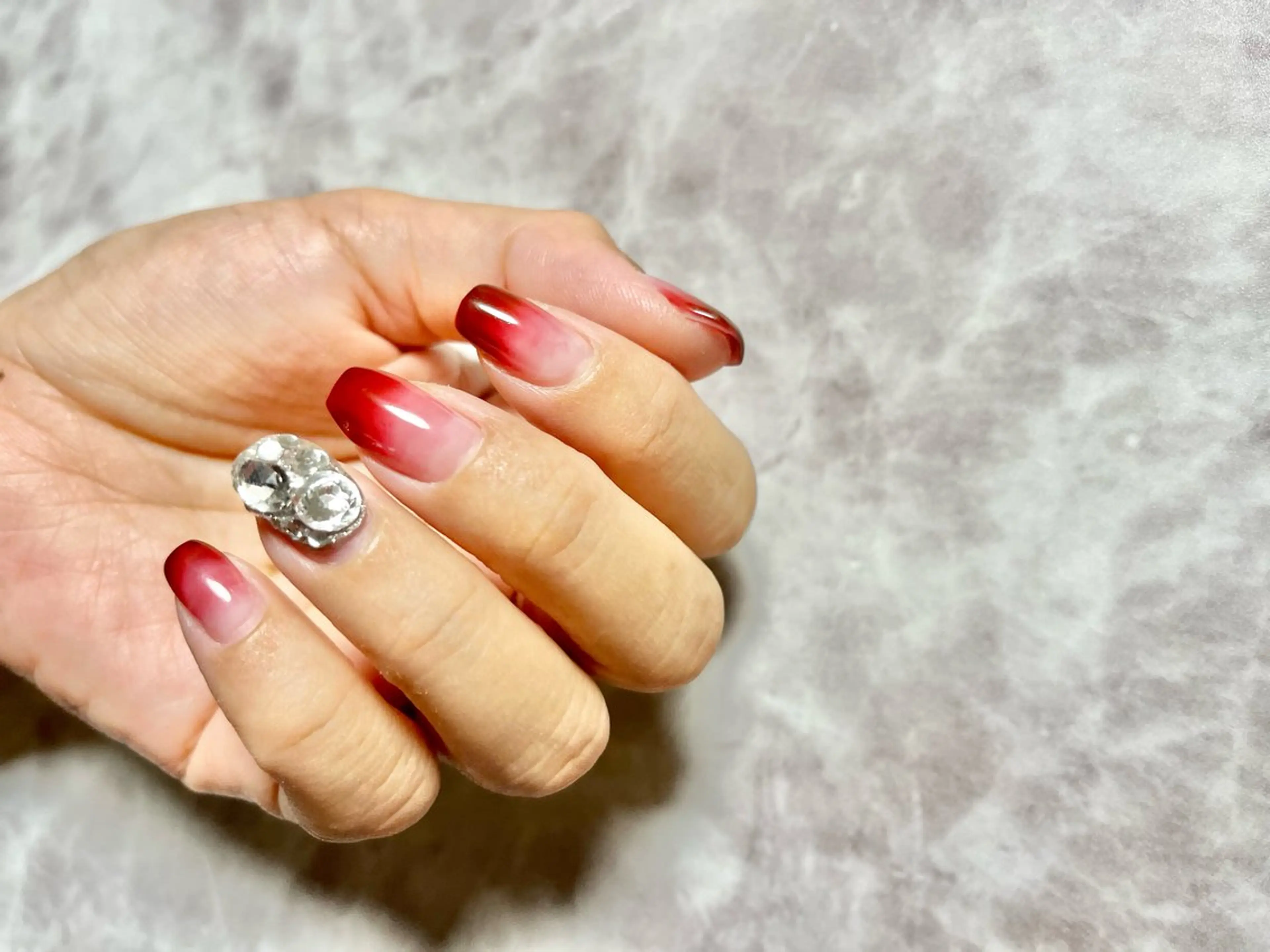 ネイル グラデーション Mano Nailのネイルデザイン