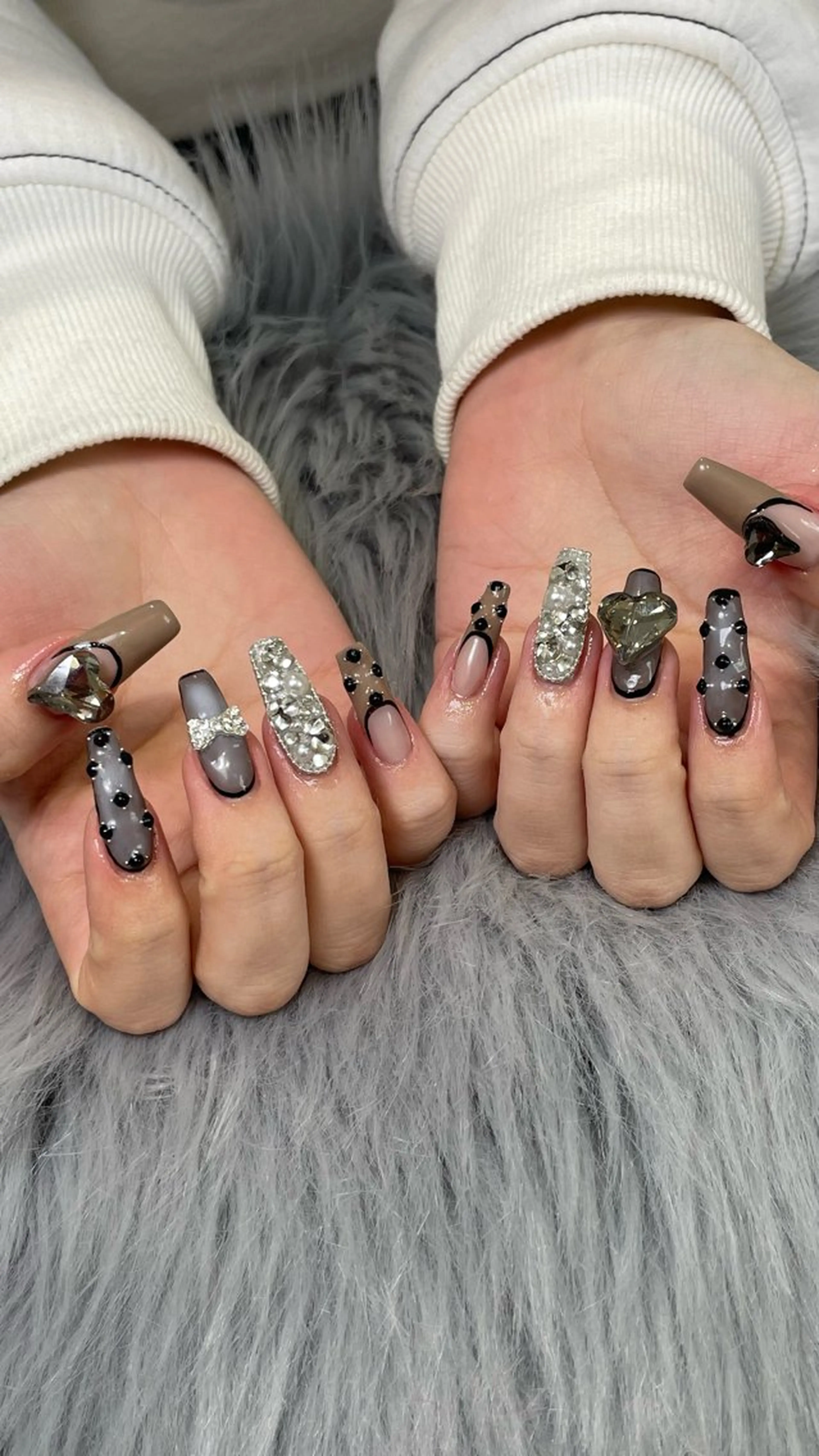 ネイル ラメ(グリッター) RICO NAIL所属・RICO Nail パーツつけ放題🌈のネイルデザイン