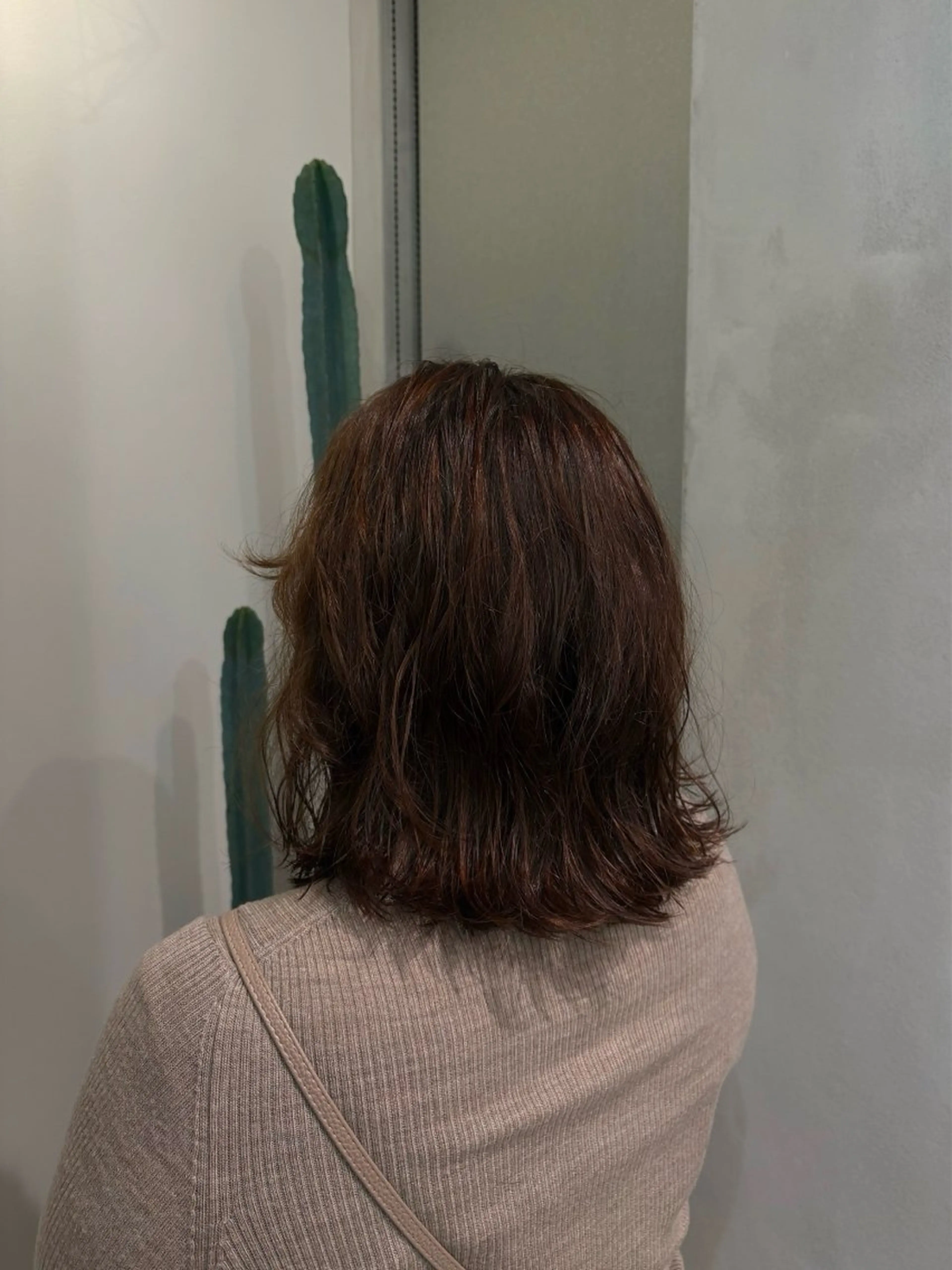 ミディアム パーマ ミディアムパーマ 宮島 華湖のヘアスタイル