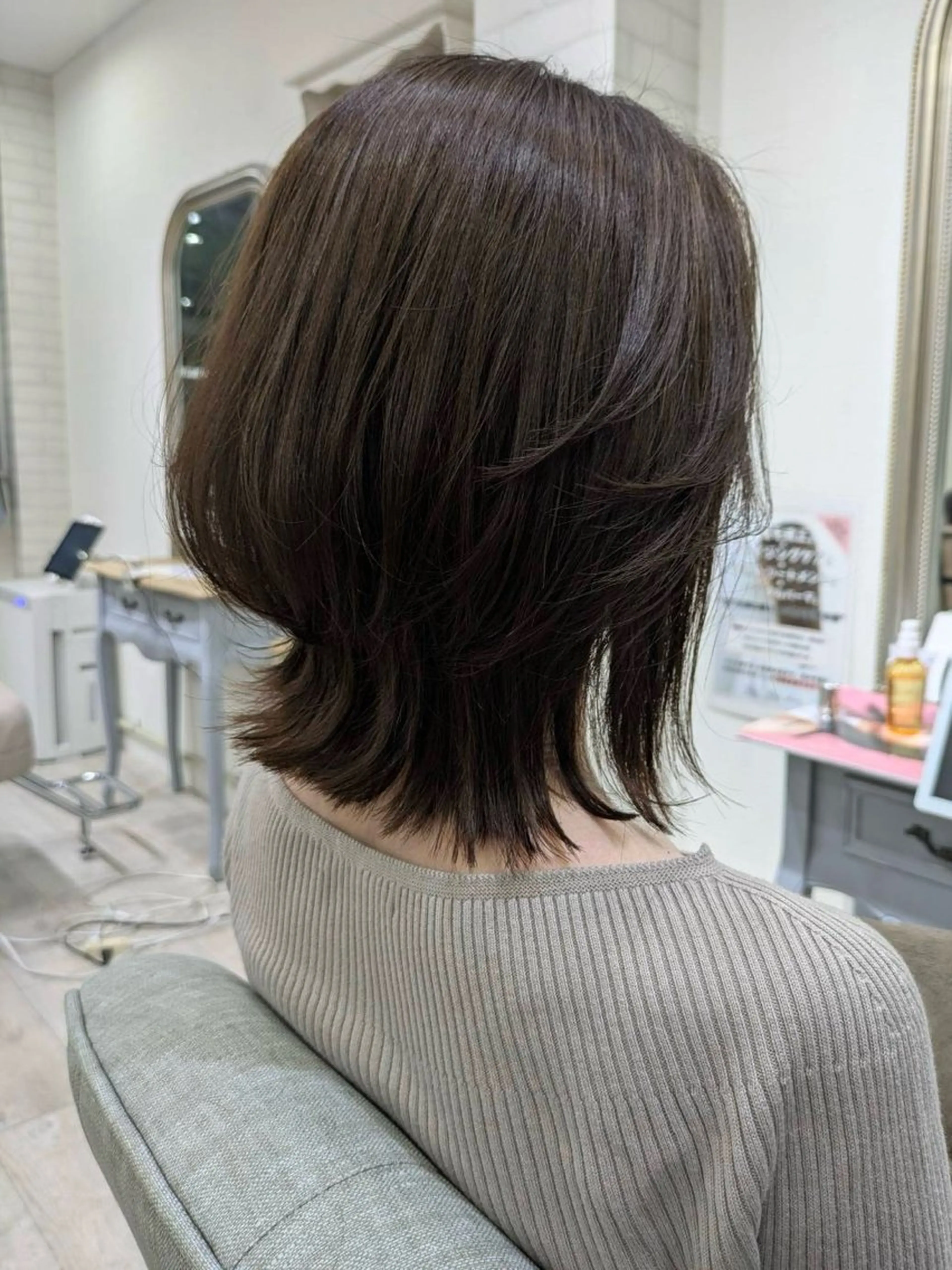 ミディアム カット ヘアカラー トリートメント ミヤザキ マサユキのヘアスタイル