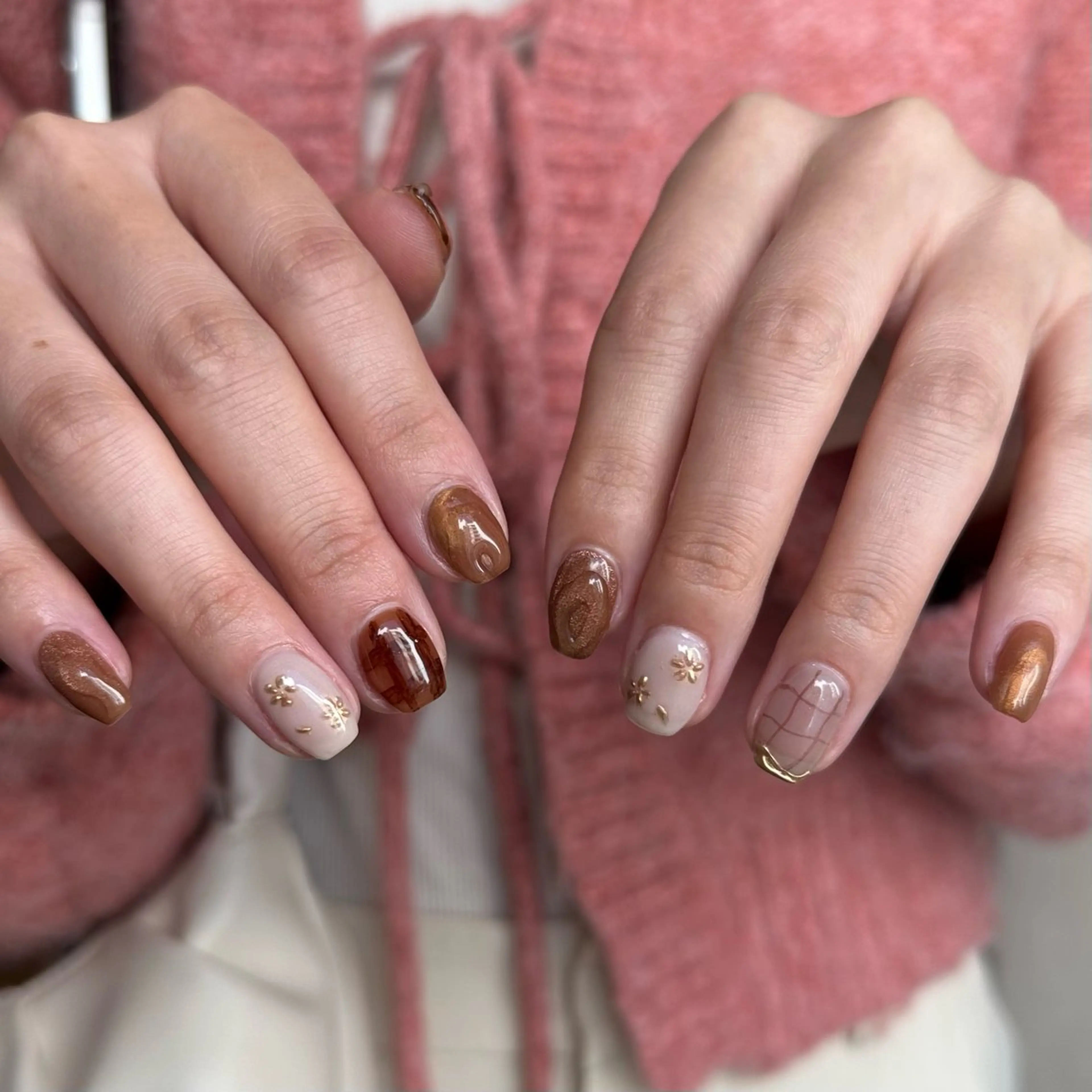 ネイル scré as Ételのネイルデザイン