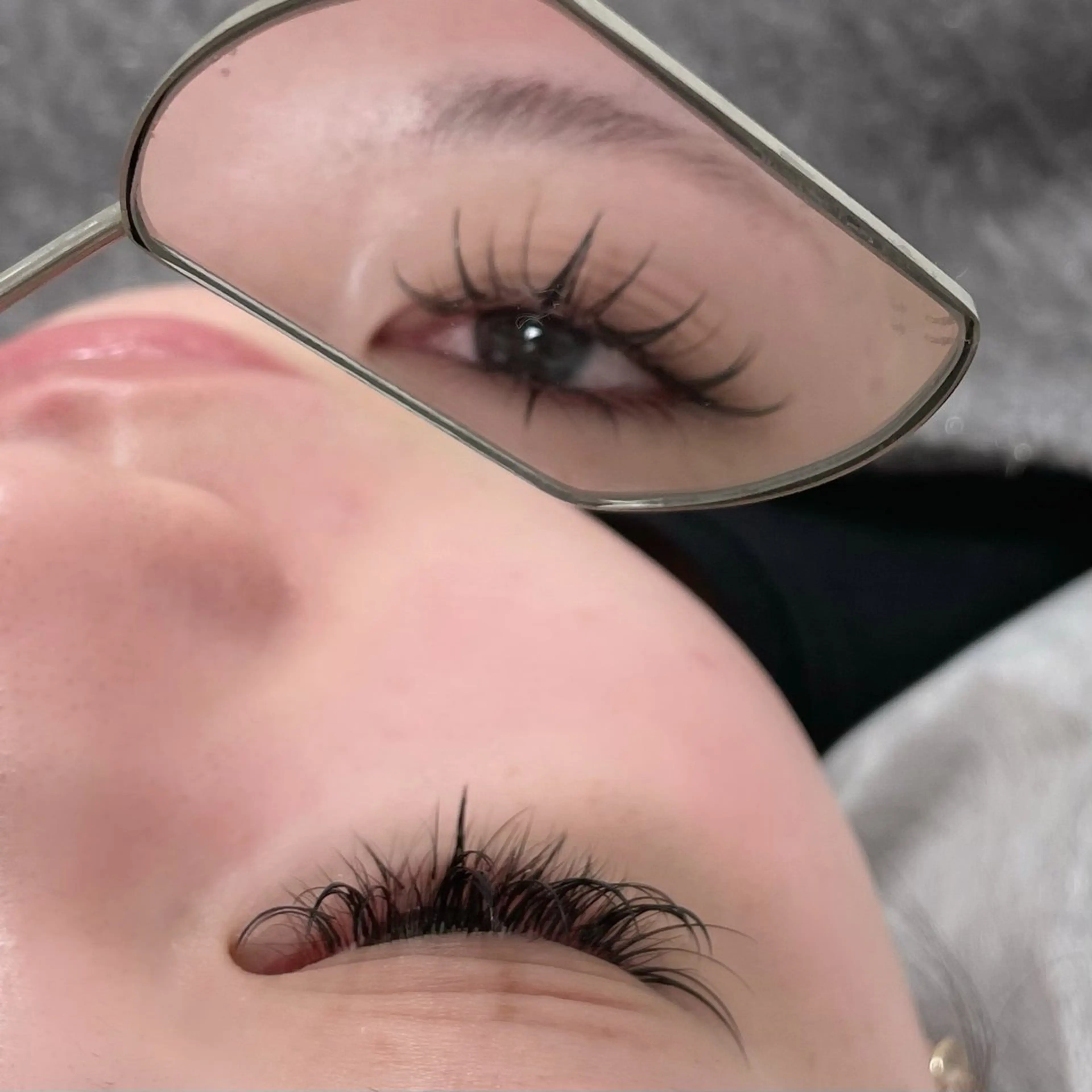 マツエク・マツパ マツエク Shina 🌺ワンホン専門のマツエク・マツパデザイン