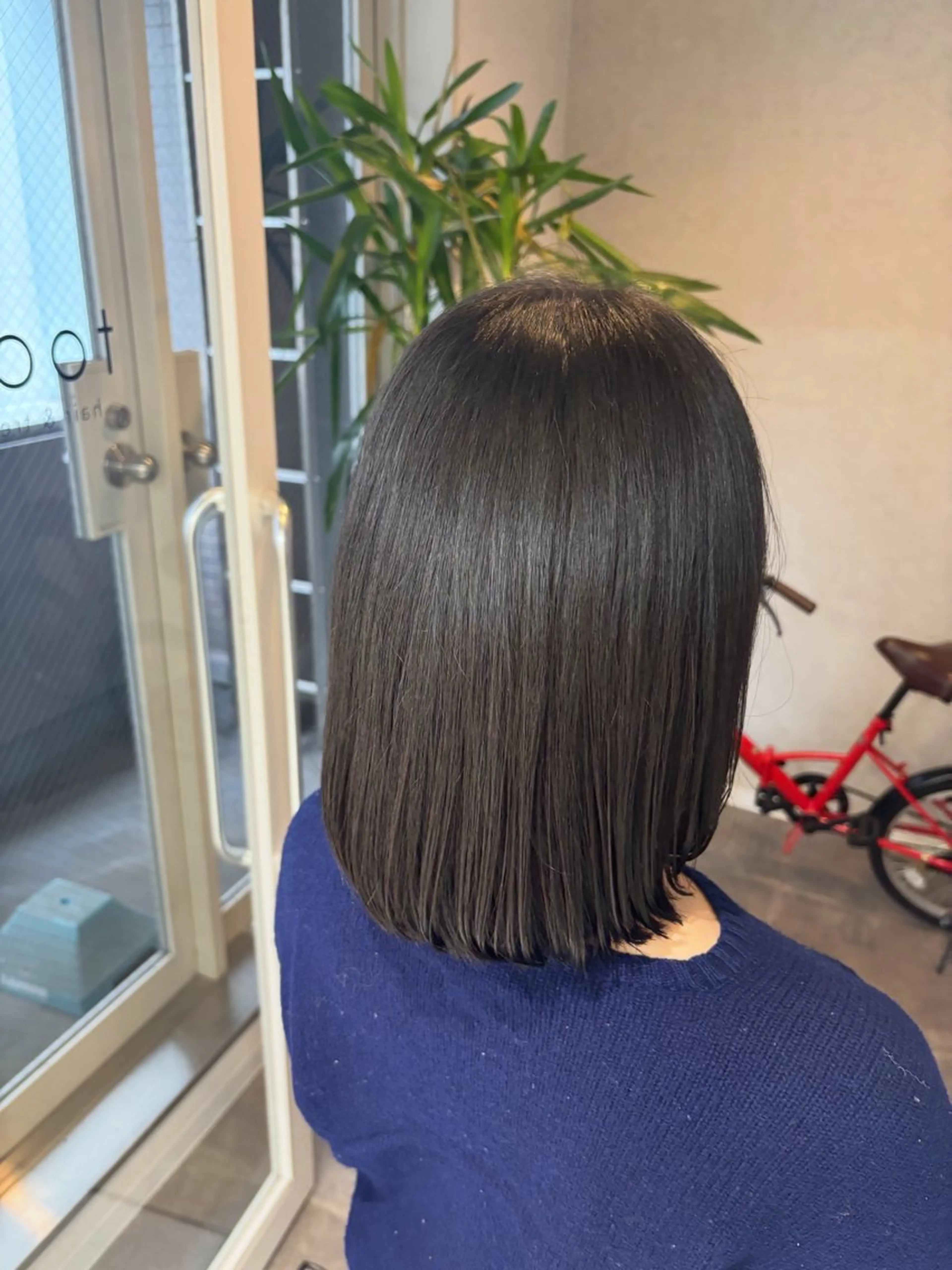 ミディアム 縮毛矯正/艶カラー asuka🫧のヘアスタイル