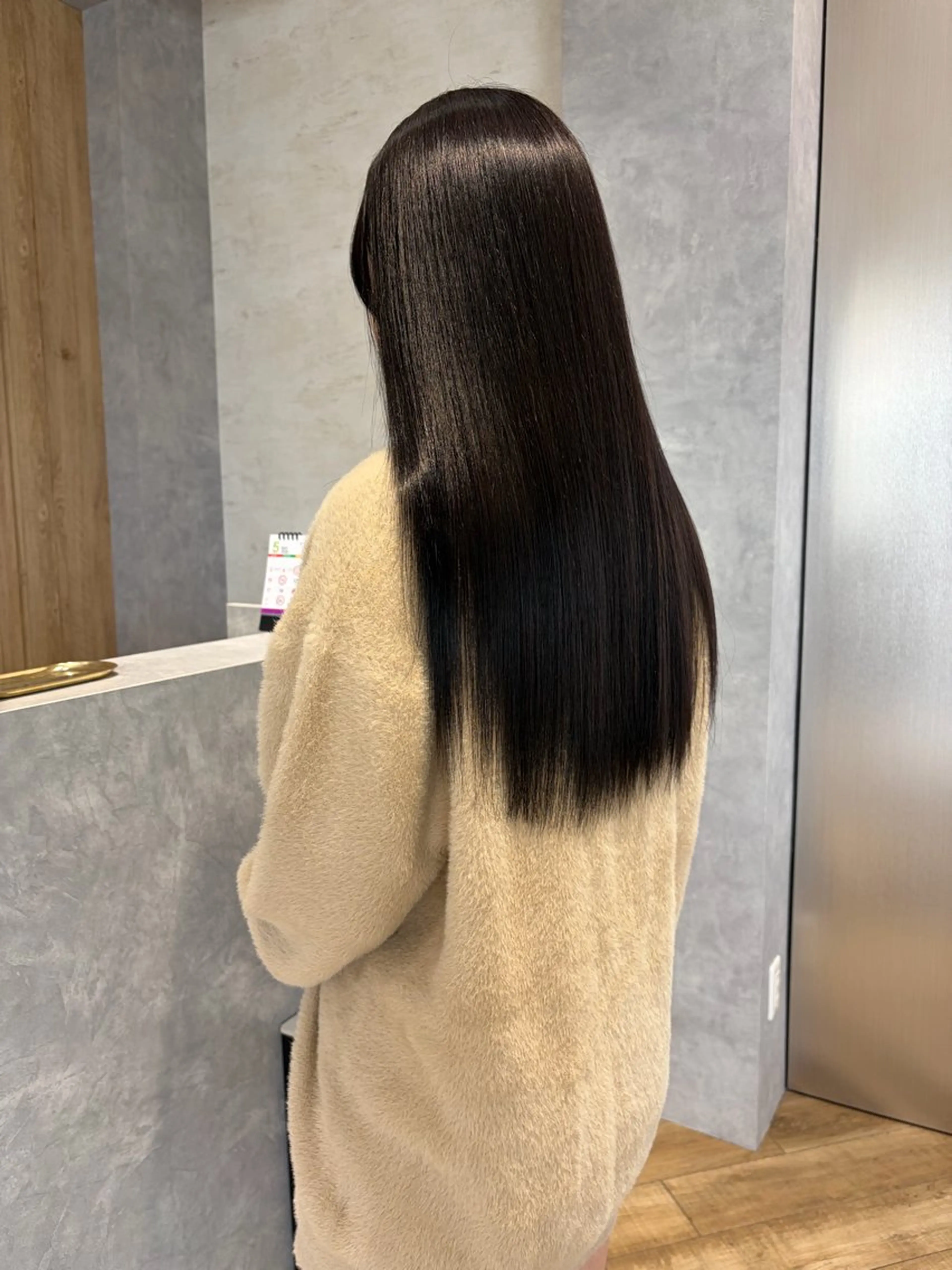 セミロング ヘアカラー トリートメント 柴田樹/大人可愛い 艶髪カラー/髪質改善のヘアスタイル