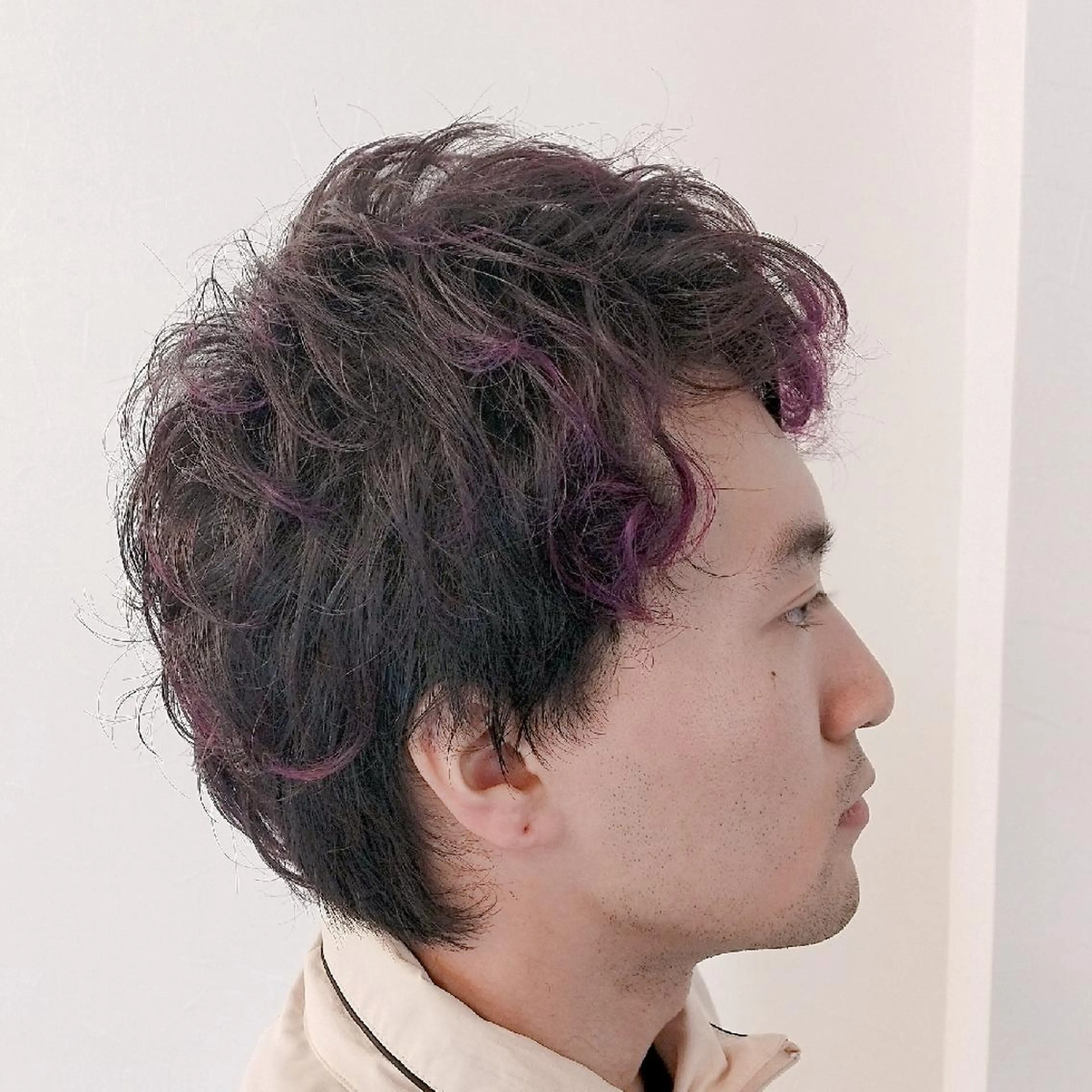 ショート カラー パーマ メンズ メンズバレイヤージュ メンズブリーチ メンズハイライト メンズハイトーン メンズメッシュ カット ヘアカラー デザインカラー 髪質改善Lilithのその他イメージ