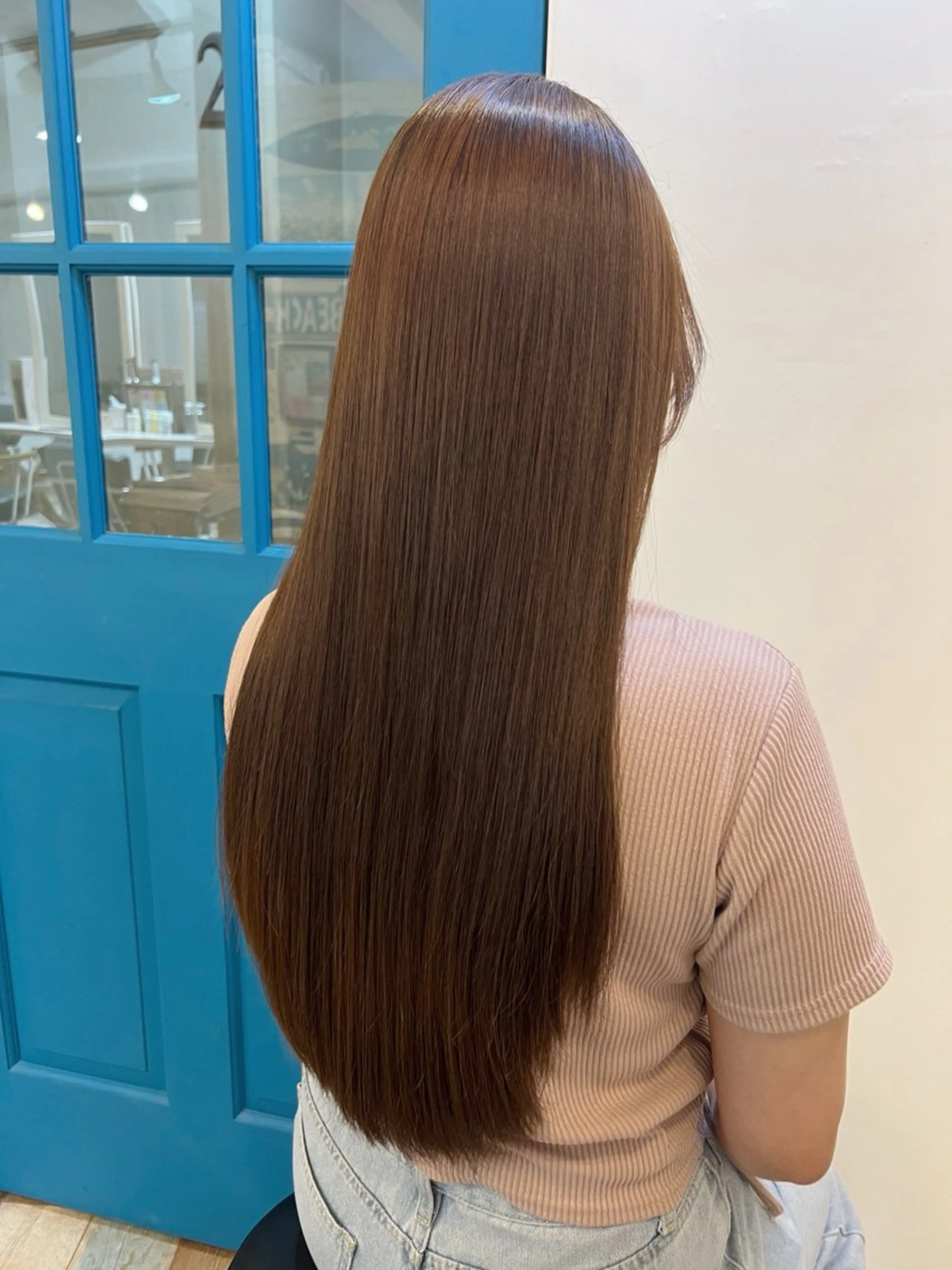 ロング カラー 透明感カラー デザインカラー イヤリングカラー ハイライトカラー ボブ カット ヘアカラー 縮毛矯正 KANA/ボブ/ インナーカラー/艶髪のヘアスタイル