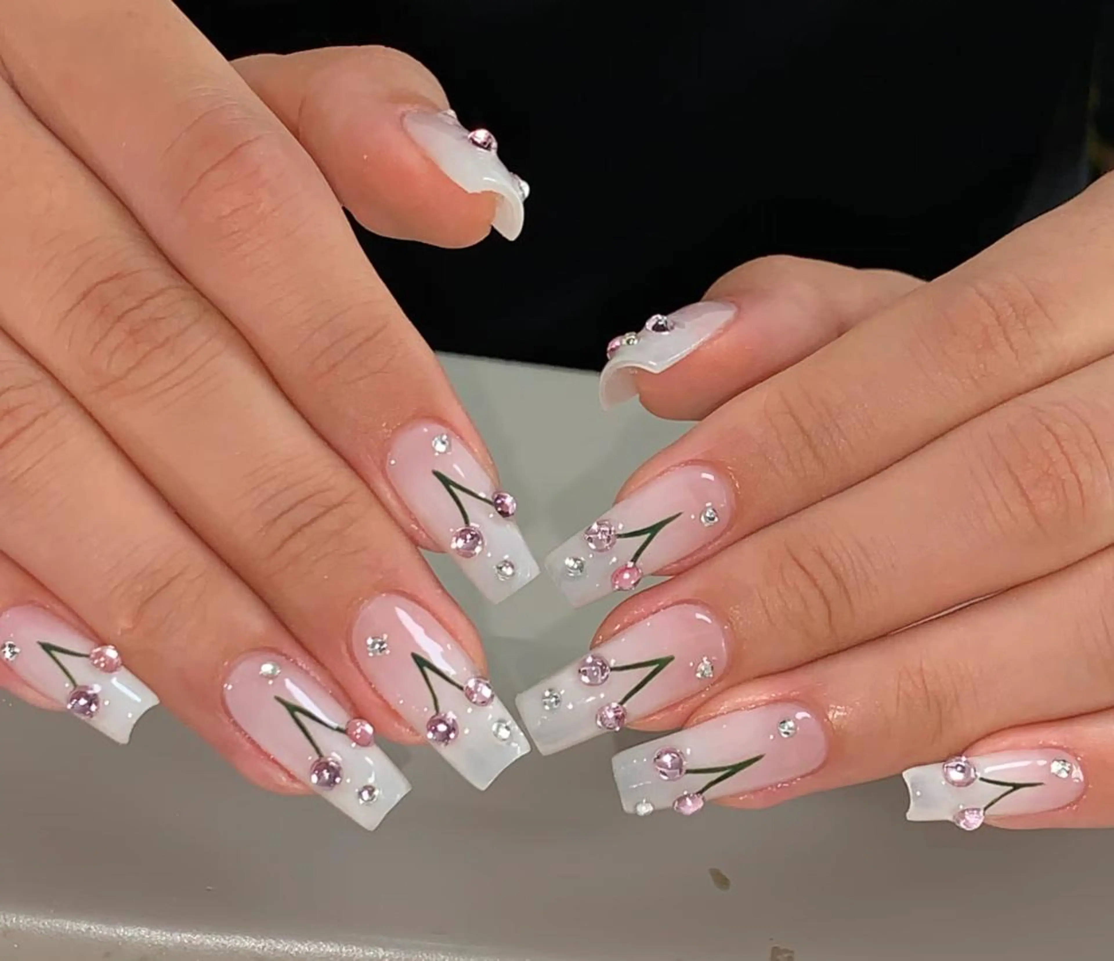 ネイル ハンドネイル エリ🫧 nail池袋東口のネイルデザイン