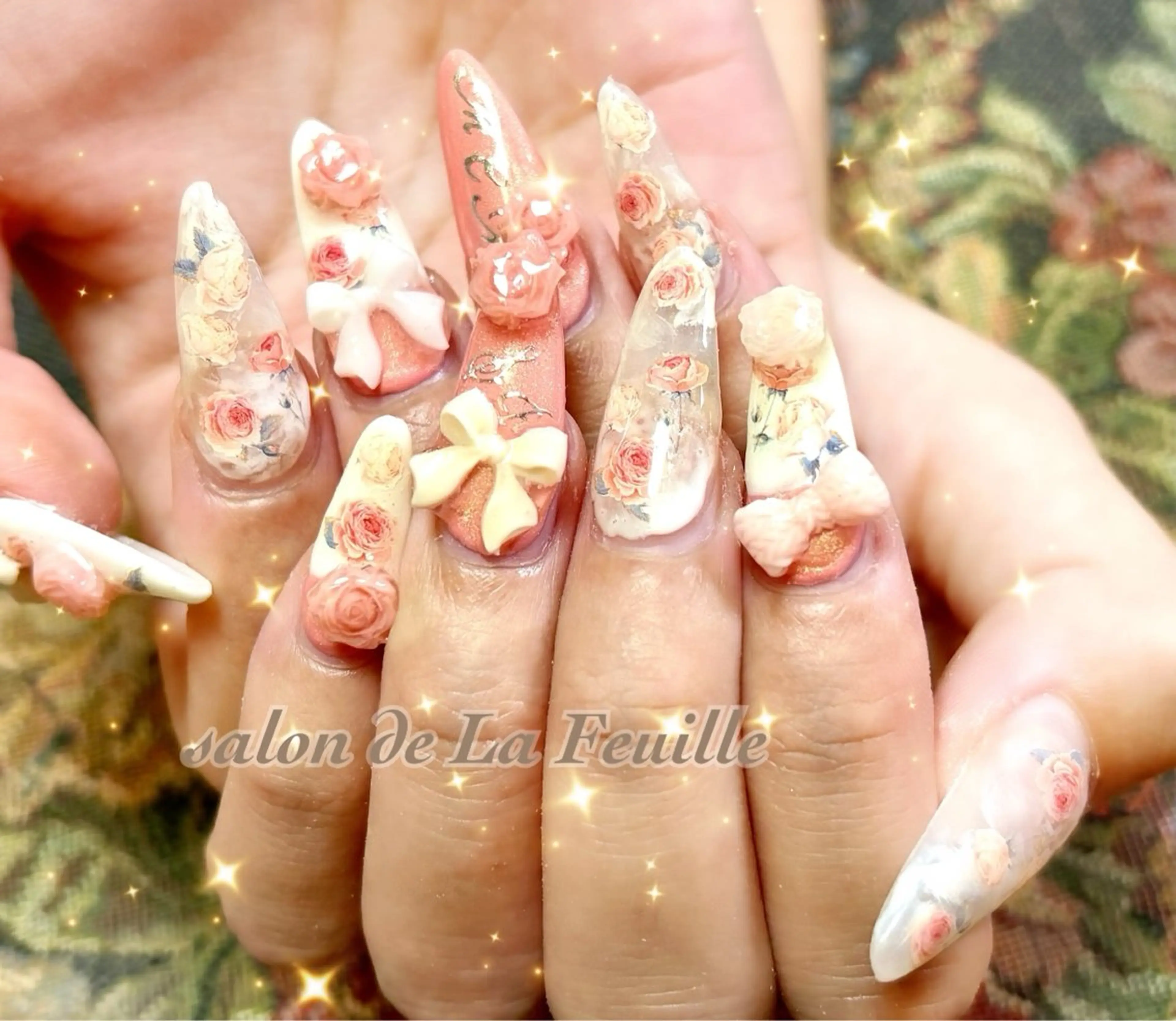 セミロング サロンドラフィーユ LAFEUILLEのネイルデザイン