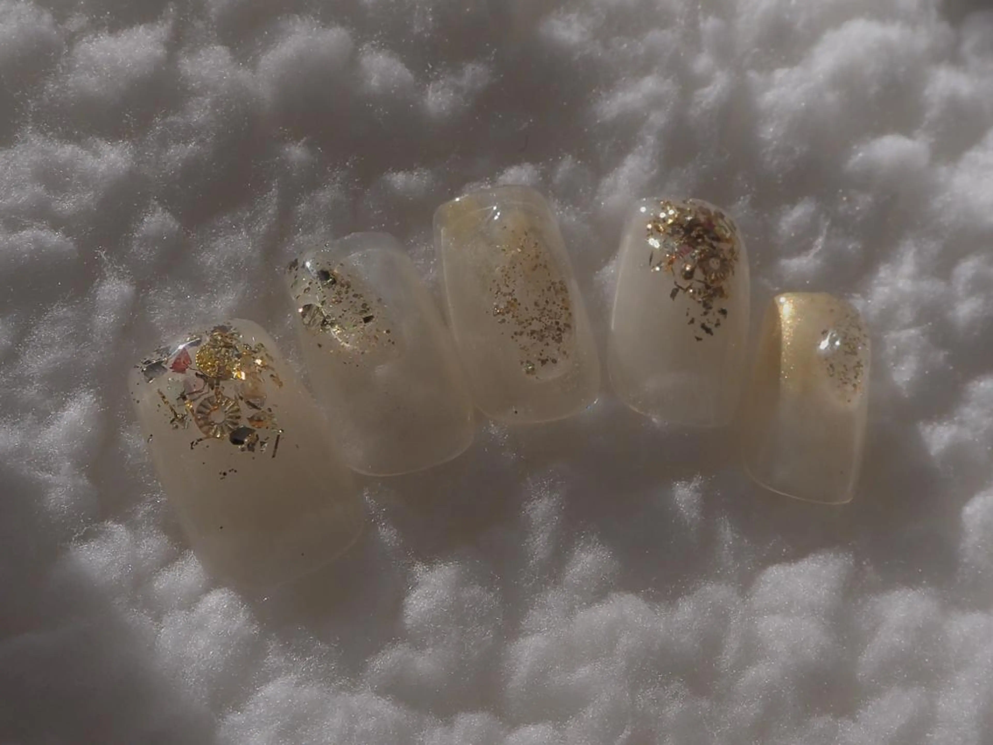 ネイル キラキラネイル tete nailstudioのネイルデザイン