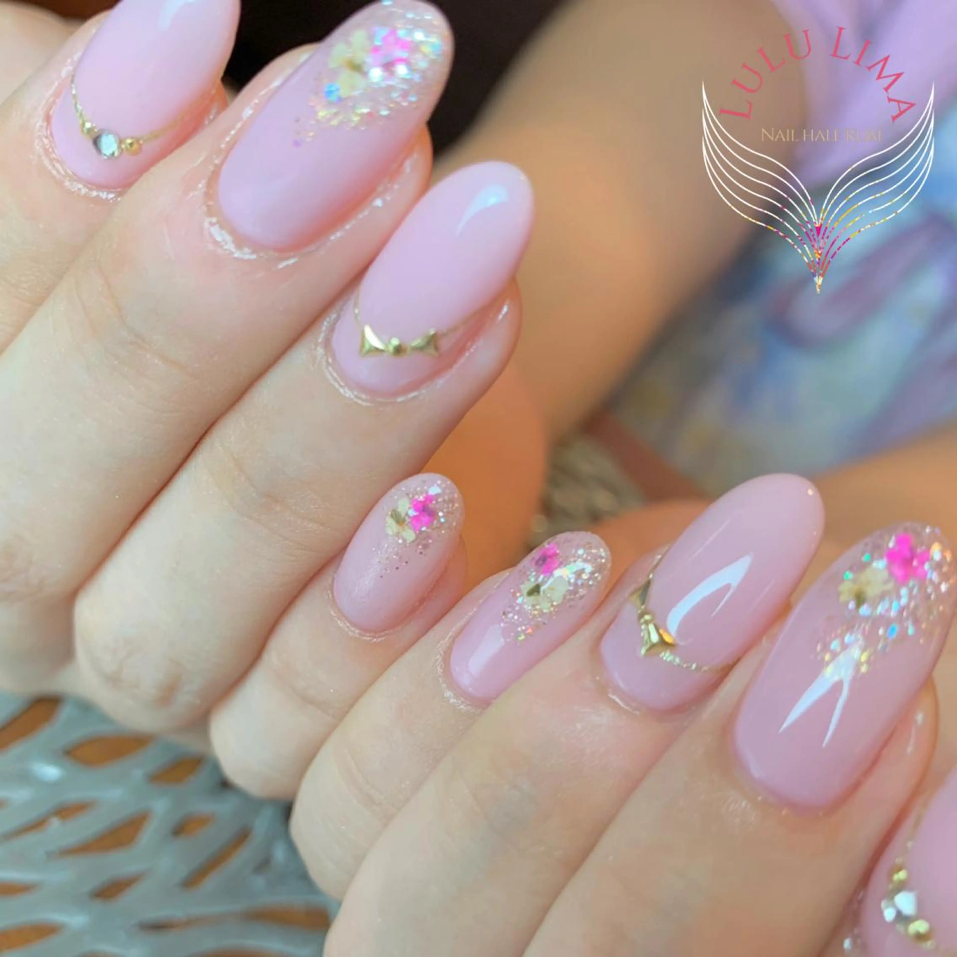 ネイル ハンドネイル ハンドケア LULU LIMAのネイルデザイン