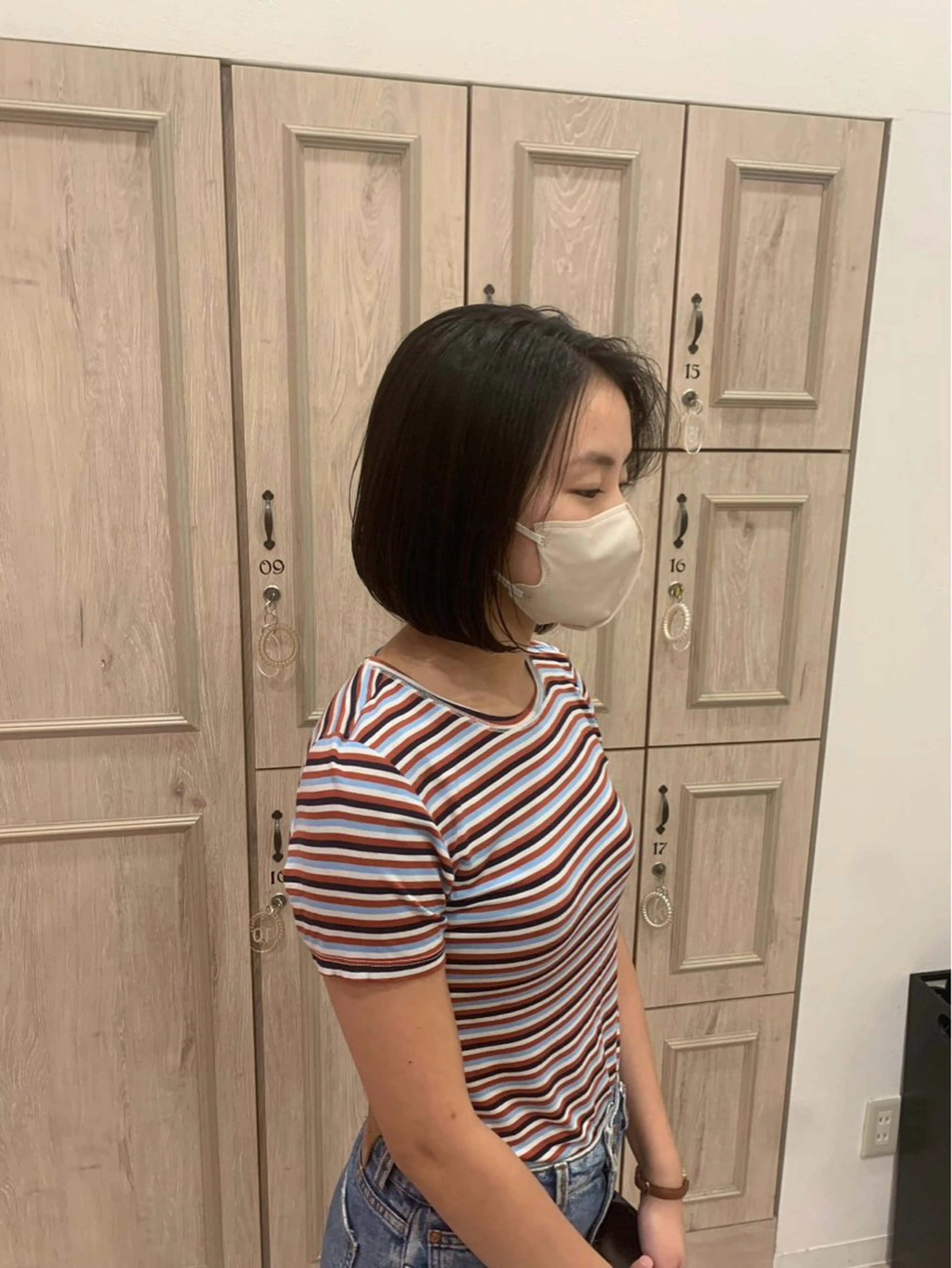 ミディアム labless MOEのヘアスタイル