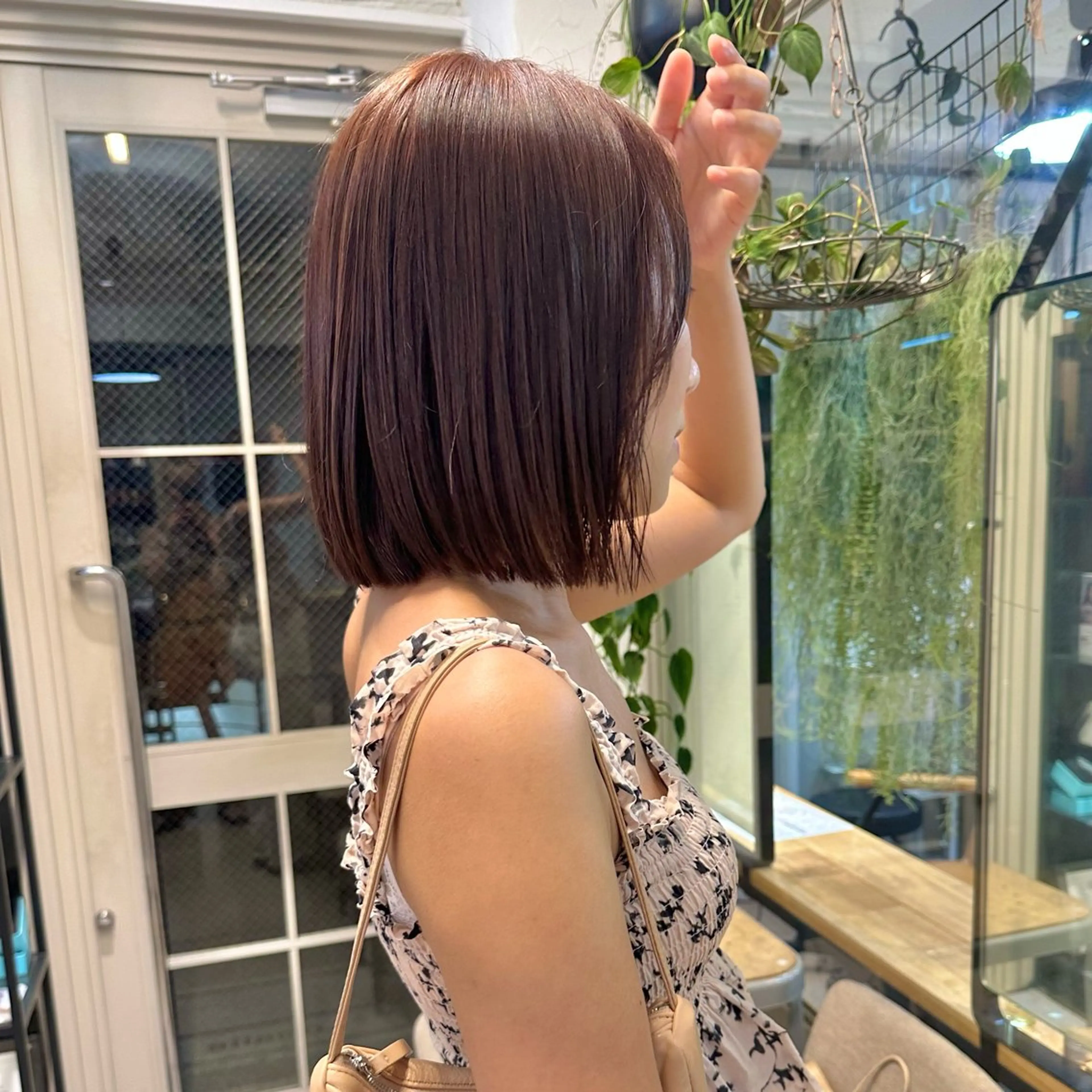 ショート カラー ブリーチ ハイトーンカラー ブリーチなしカラー ボブ カット ヘアカラー トリートメント REINA☁️透明感 カラー/ぷつっと♡のヘアスタイル