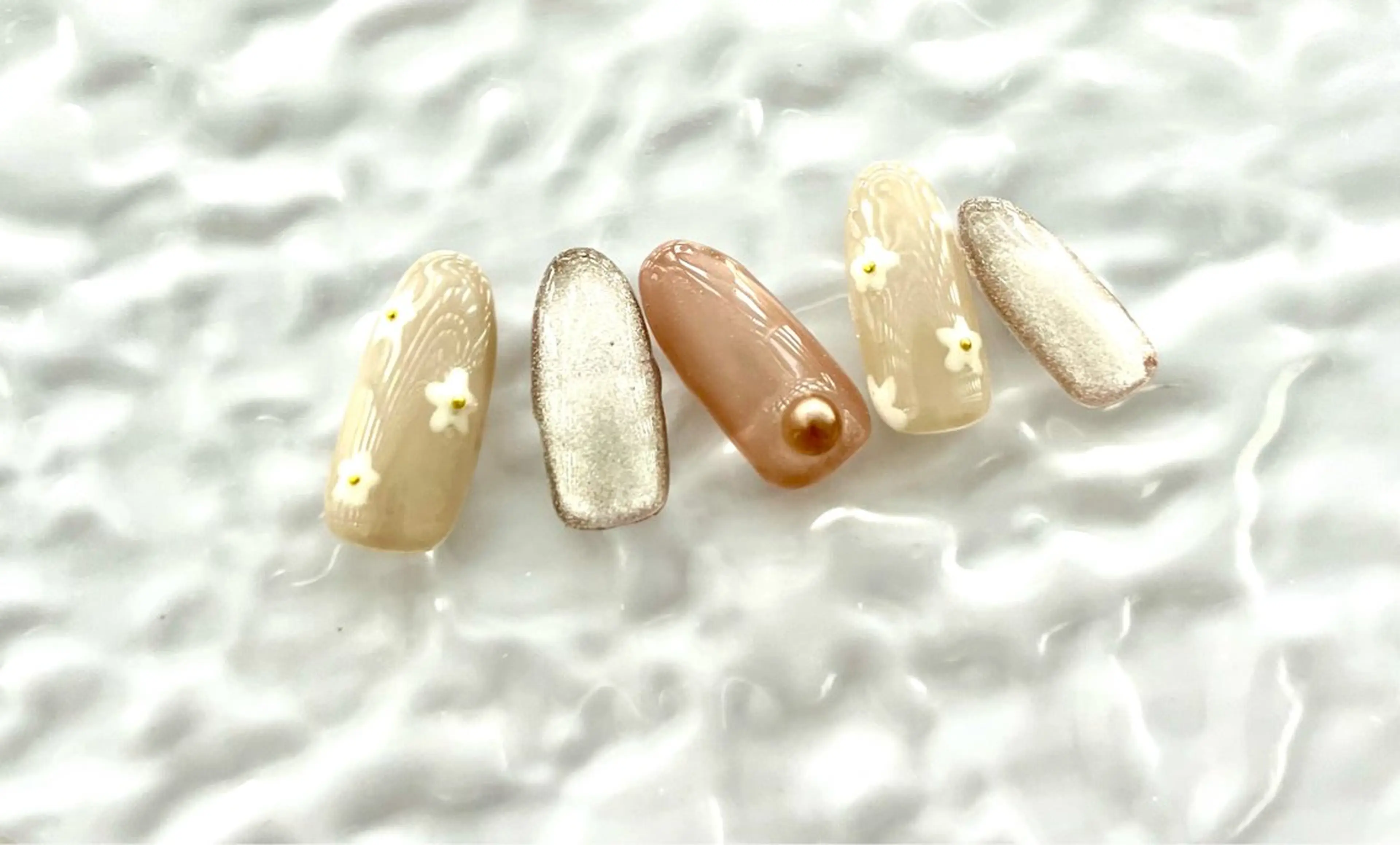 ネイル ルル ソレイユのネイルデザイン