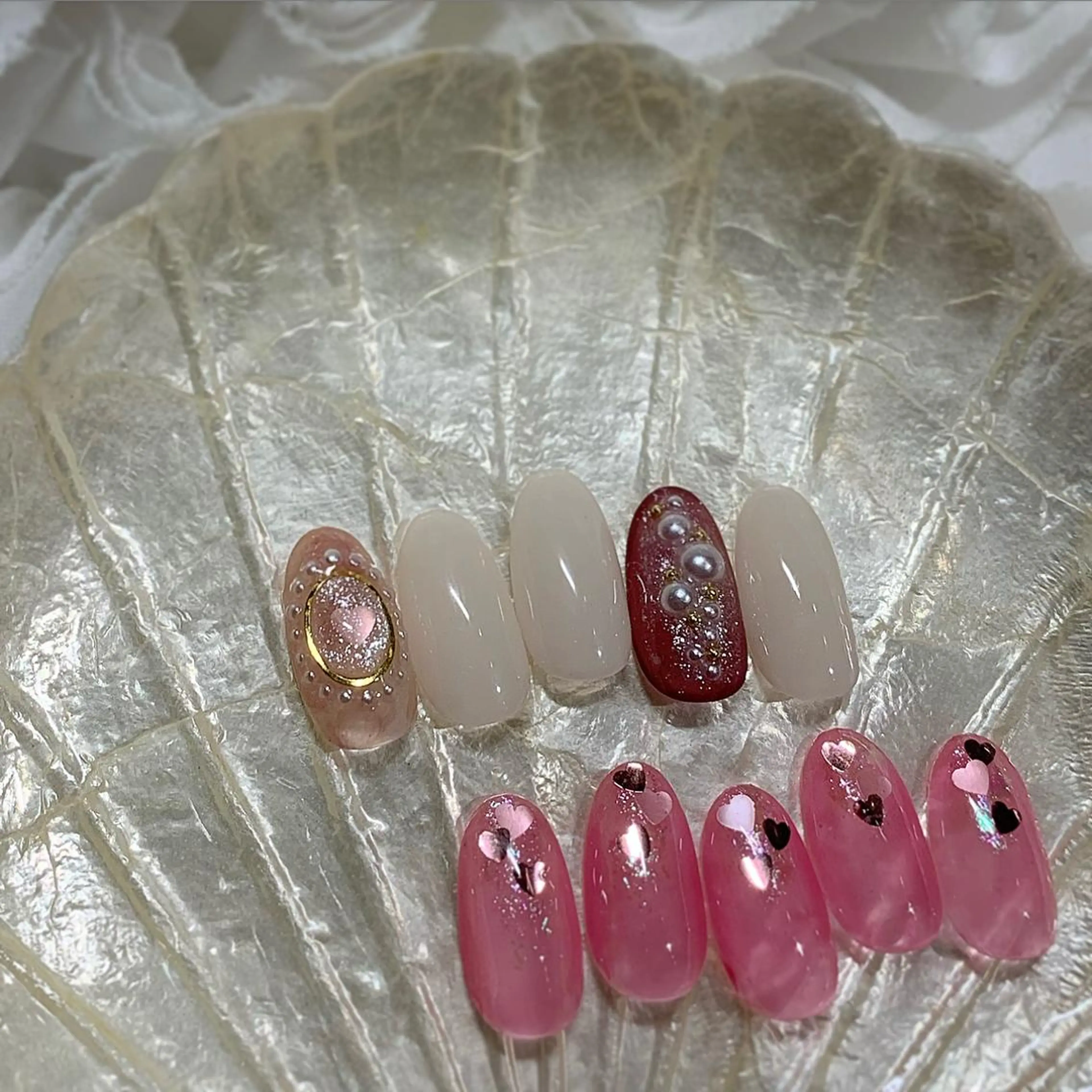 ネイル シンプルネイル バレンタイン ハンドネイル ハンドケア lyly.nail所属・lylynail YUUKAのネイルデザイン