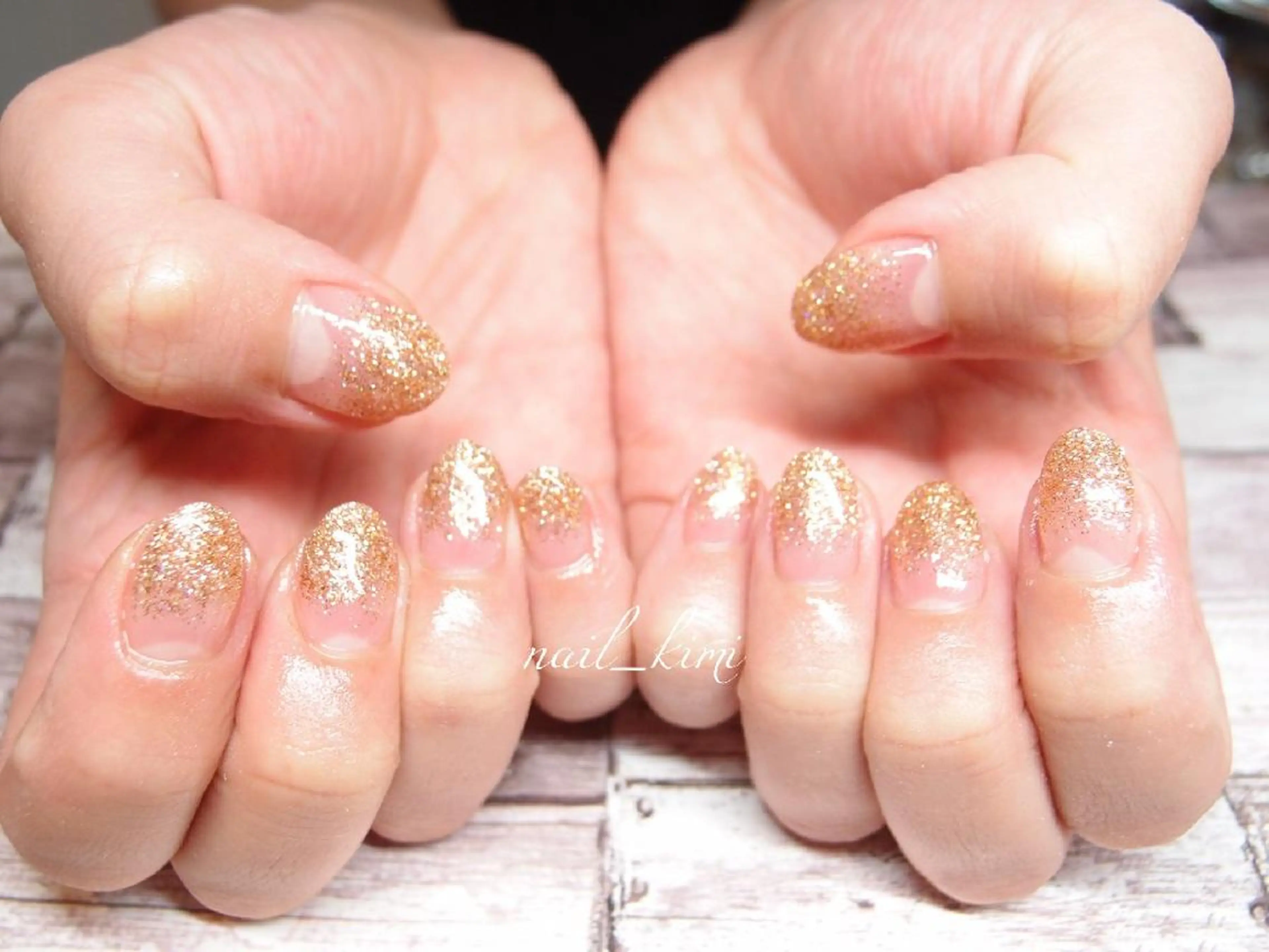 ネイル グラデーション ラメ(グリッター) ラメグラデーション ETHOSENSE. kimikaのネイルデザイン