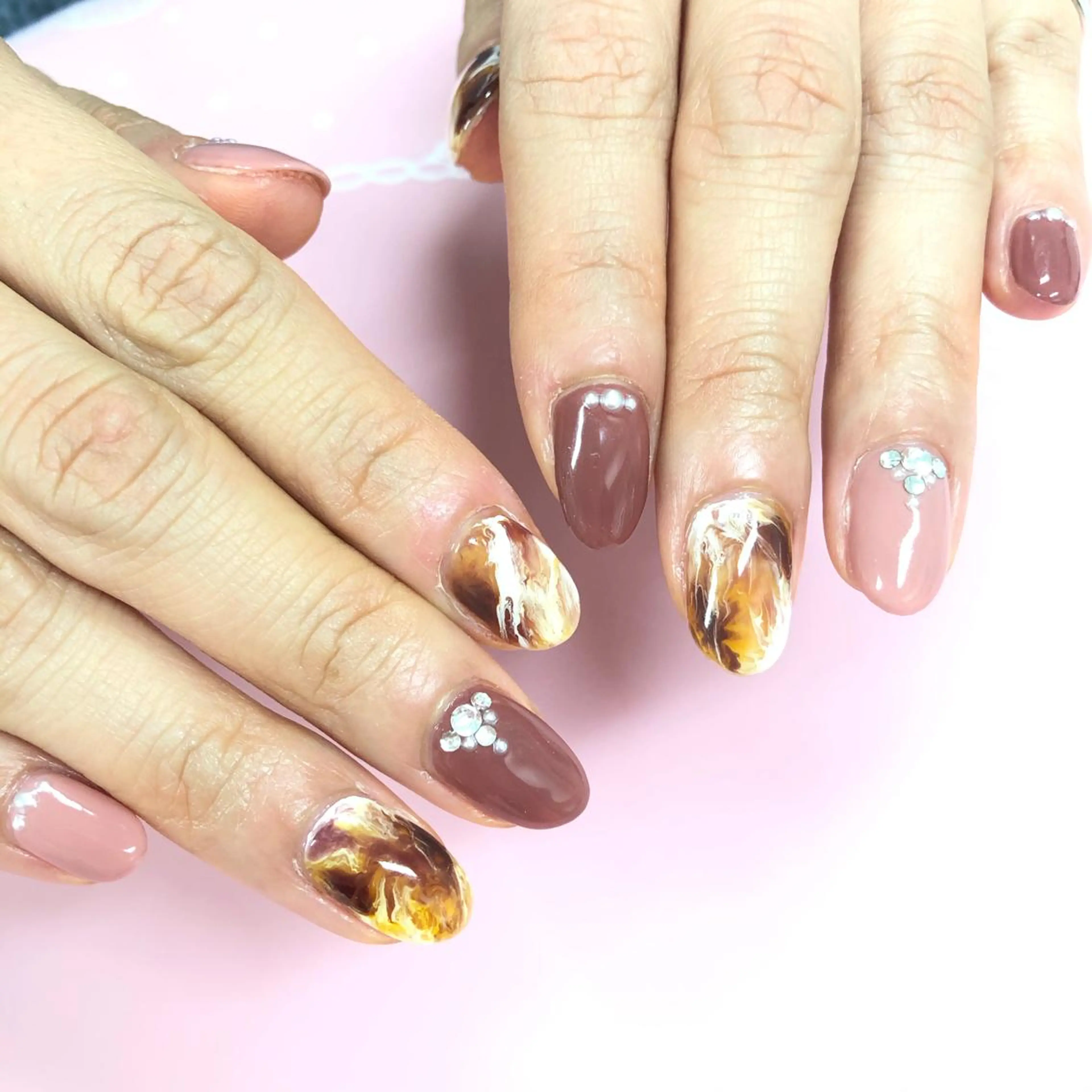 ミディアム ユリシスネイル 担当近藤のネイルデザイン