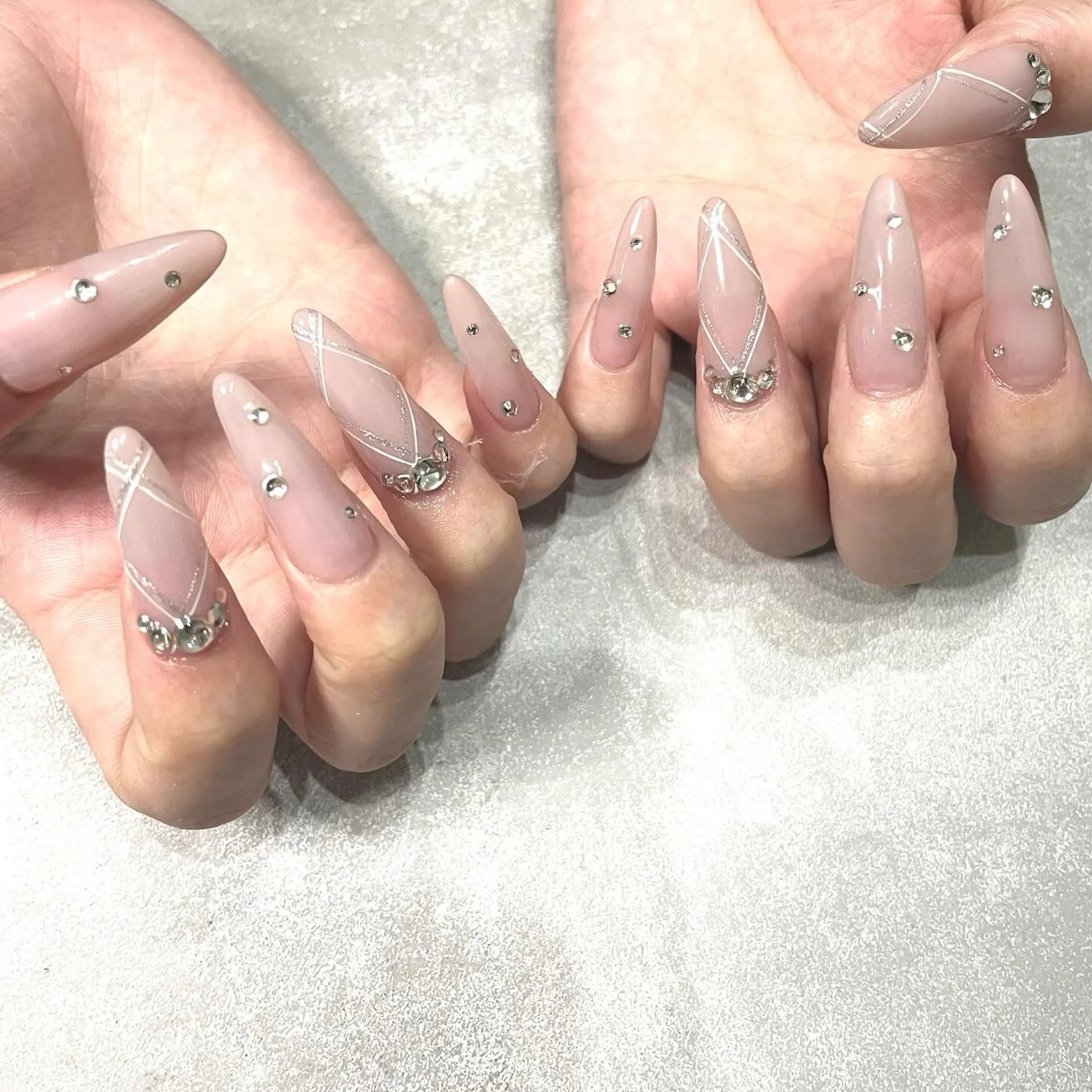 ネイル ハンドネイル private salon lien所属・private salon　lienのネイルデザイン