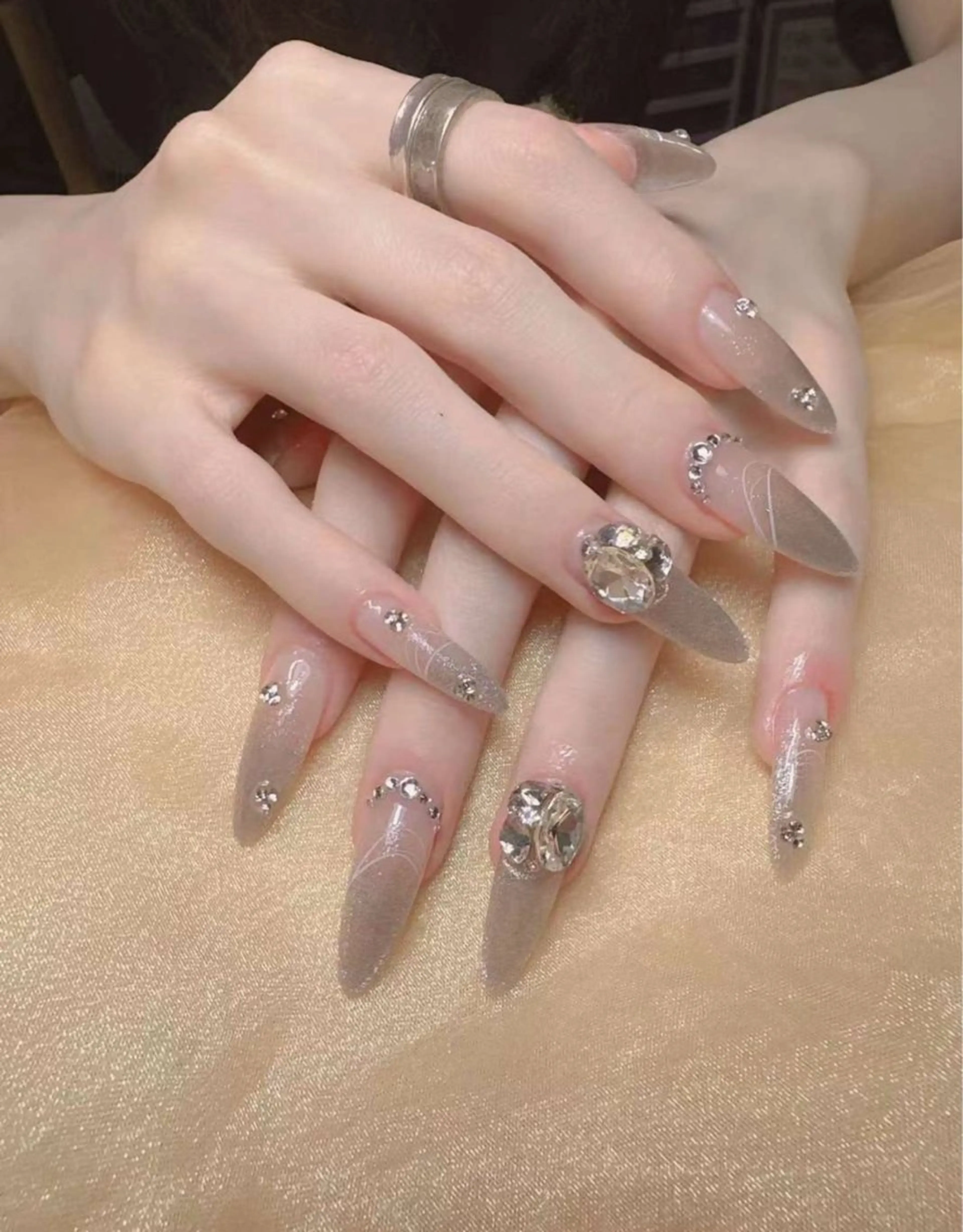 ネイル ハンドネイル Runa Riseのネイルデザイン