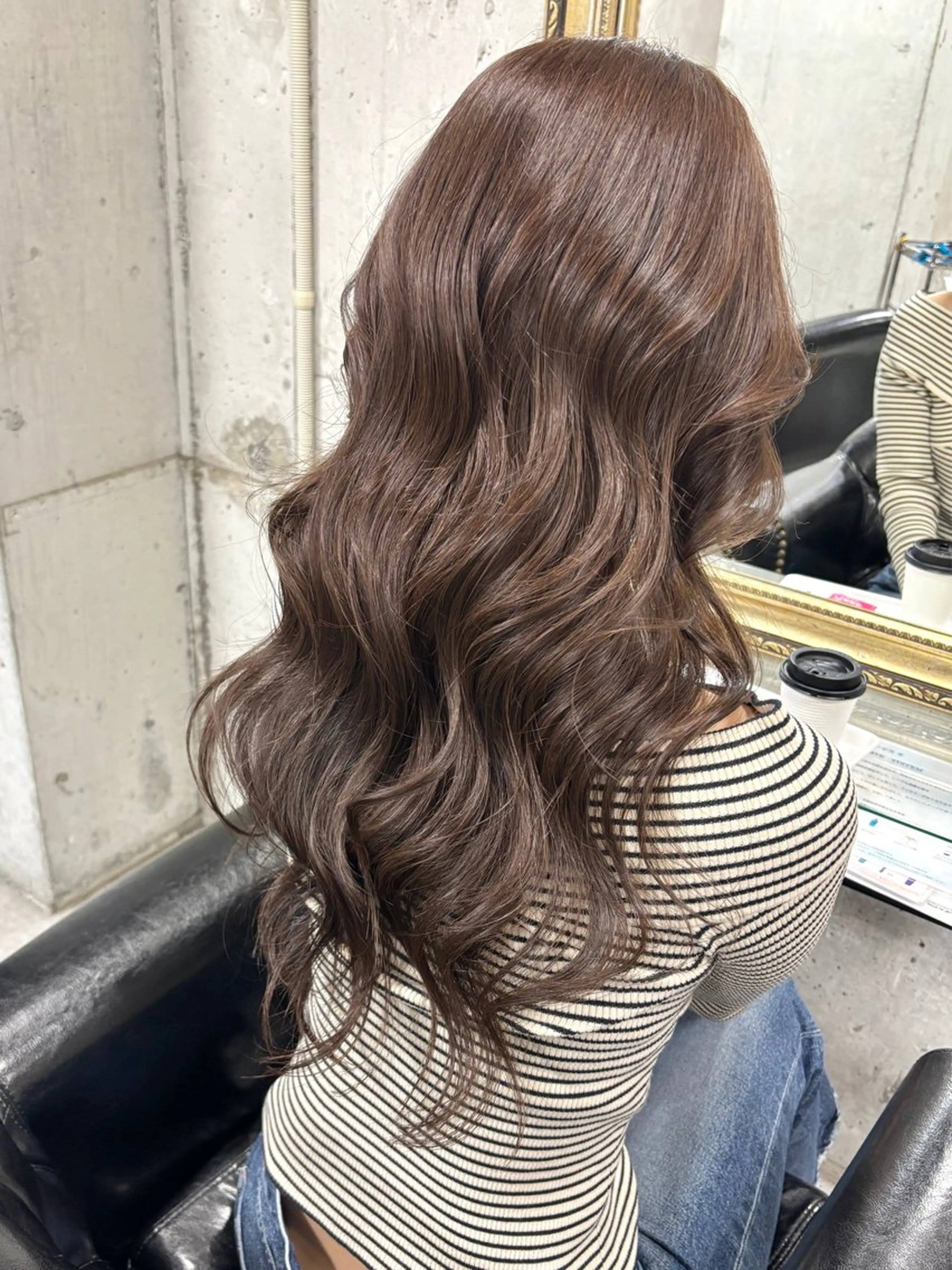 ロング カラー ベージュカラー ブリーチ ダブルカラー ブリーチなしカラー カット ヘアカラー トリートメント 🖤顔まわり 盛れヘア⟡アズサ🖤のヘアスタイル