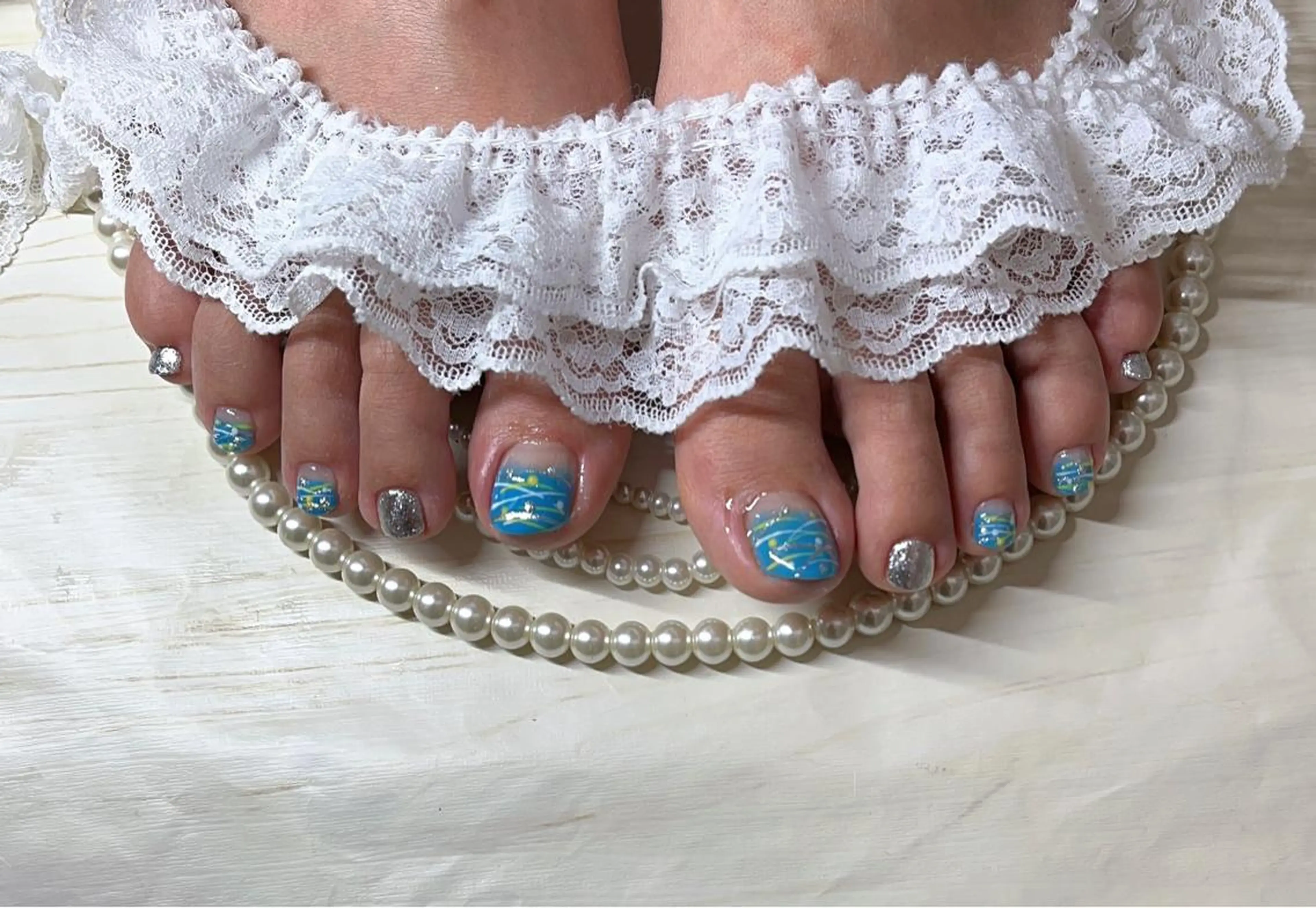 ネイル フットネイル ヨーヨーネイル privatenailsalon me所属・kato tomomiのネイルデザイン