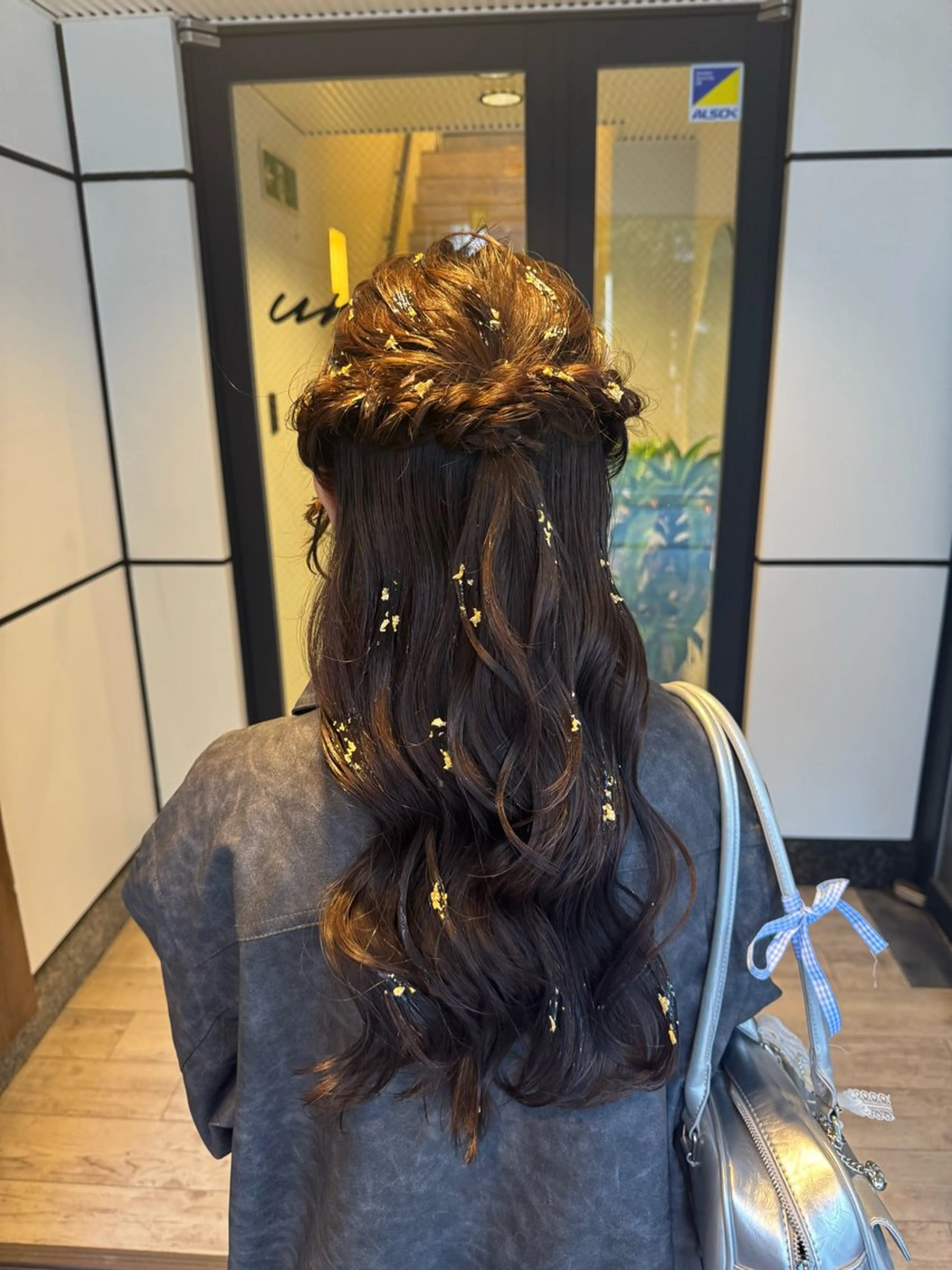 ヘアアレンジ ハーフアップ 内沼 恵留菜のヘアスタイル