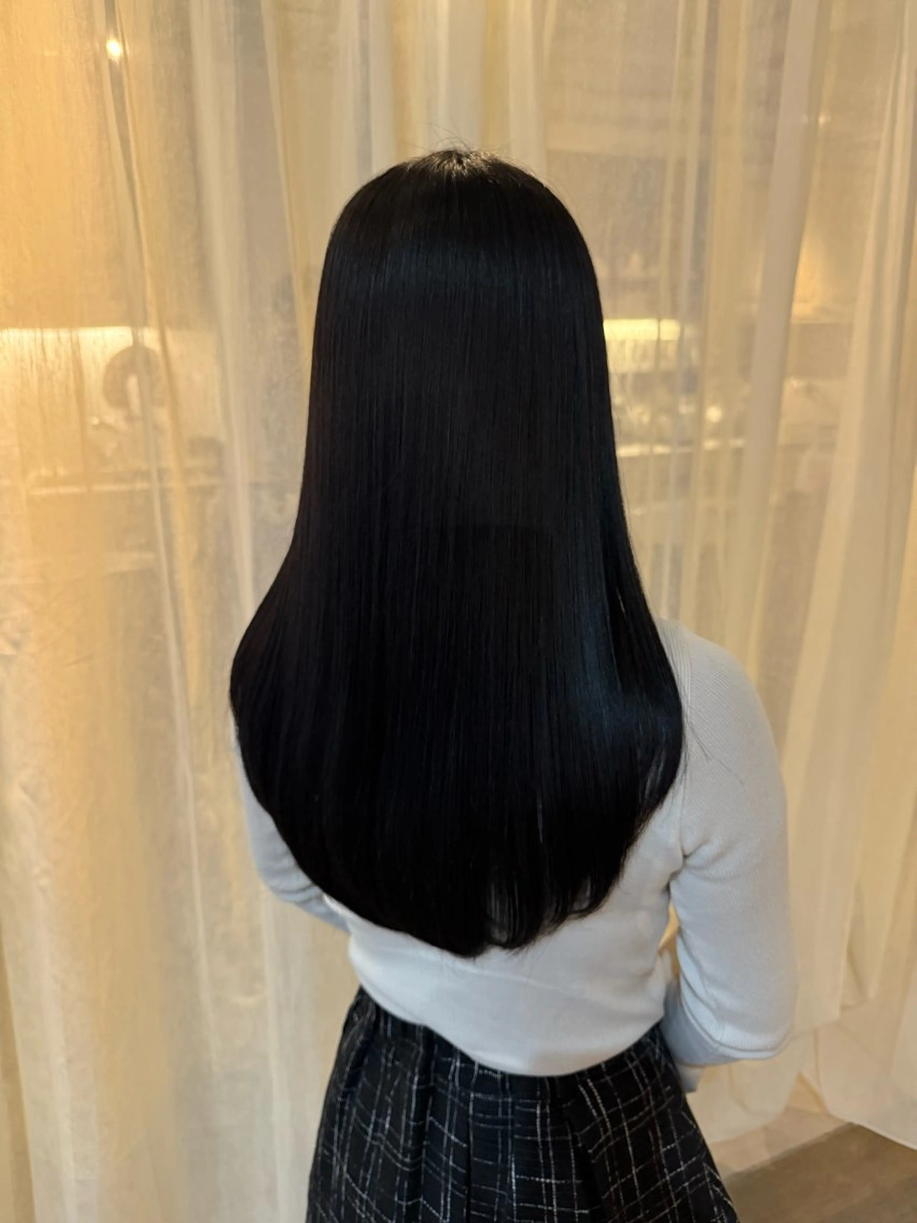 ロング 藤原 百花のヘアスタイル