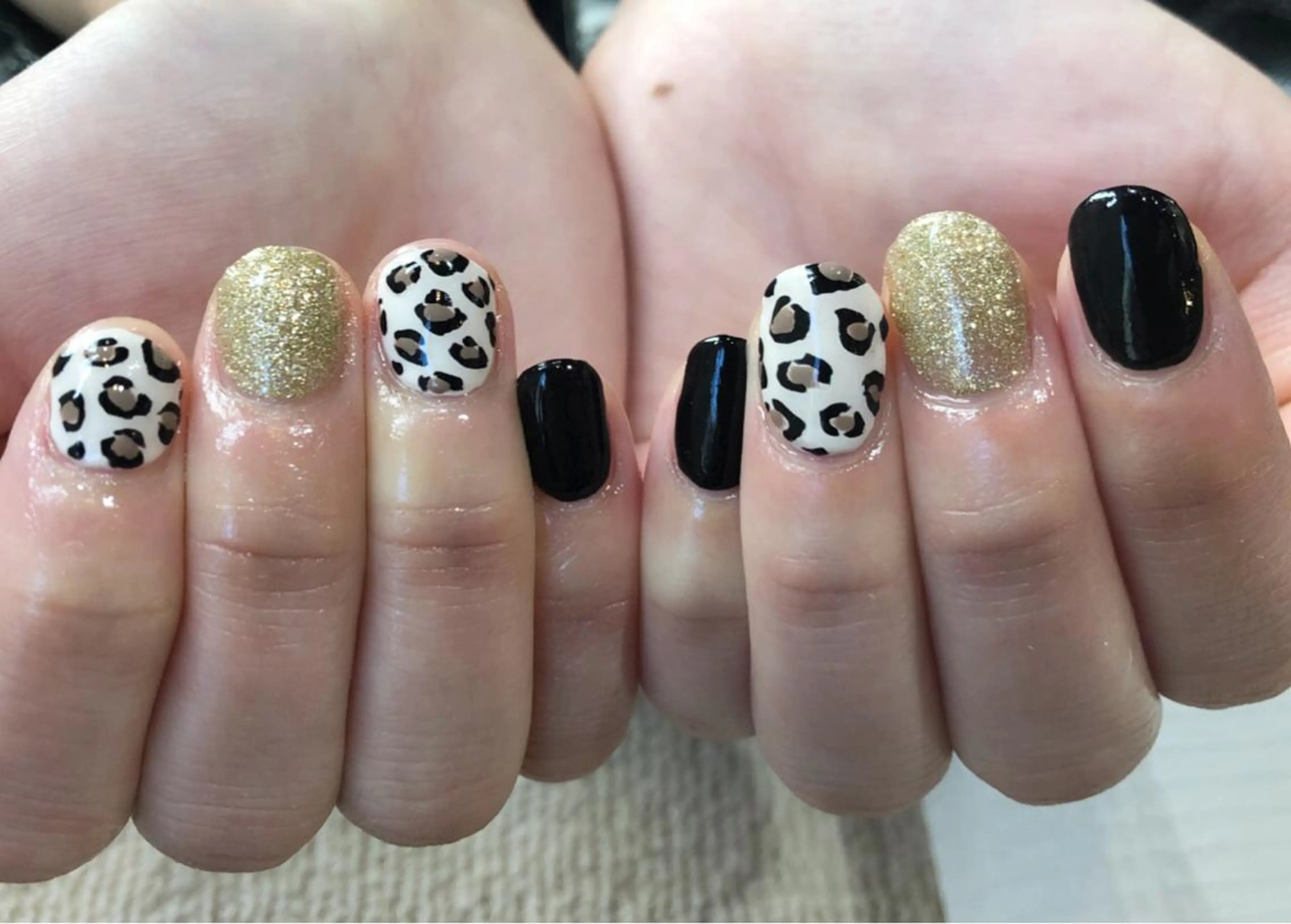 ネイル embrace エンブレイスのヘアスタイル