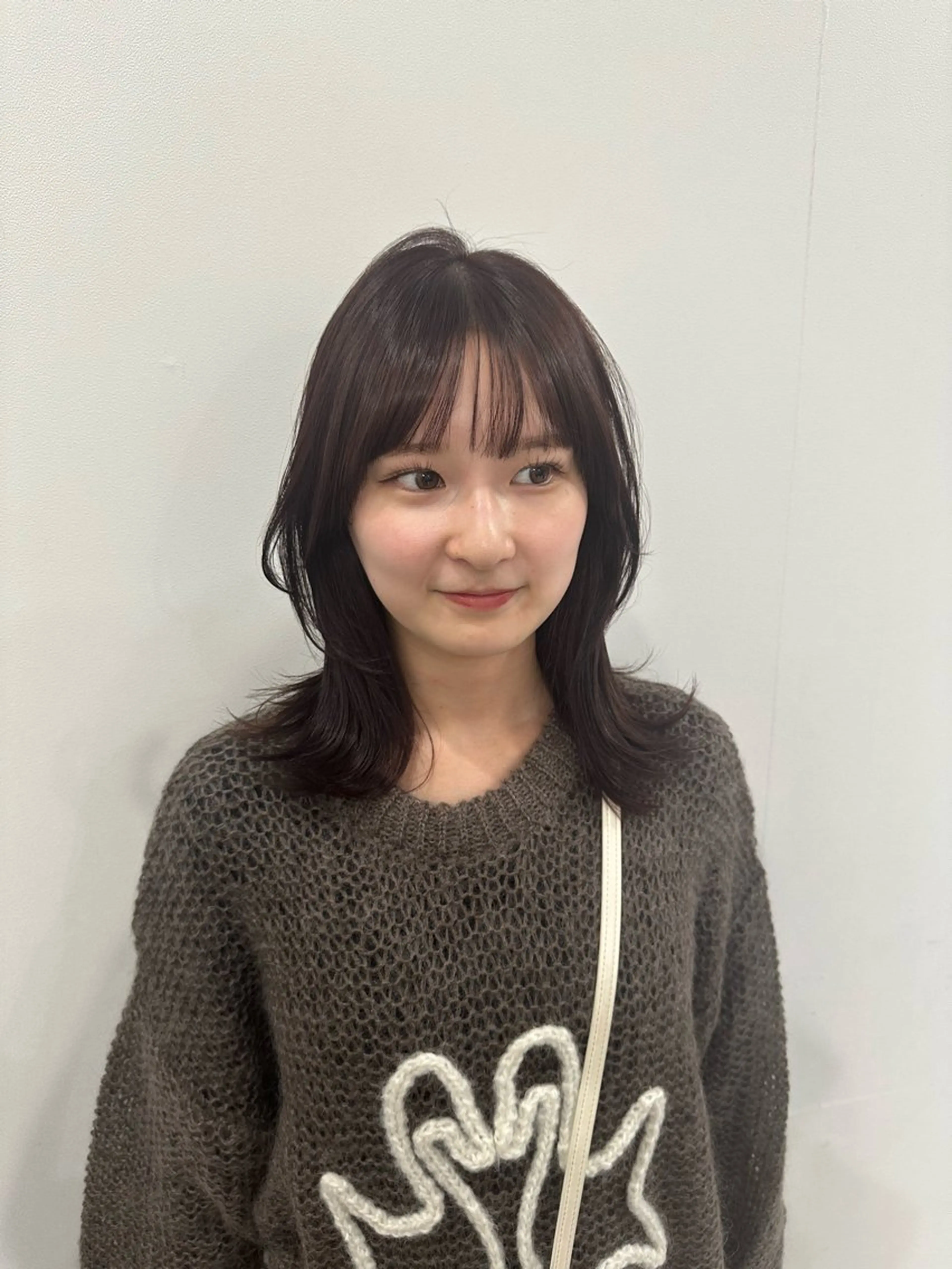 ミディアム ミディアムレイヤー ピンクブラウン レイヤーカット 岡崎/レイヤーカット ／縮毛矯正/美髪のヘアスタイル