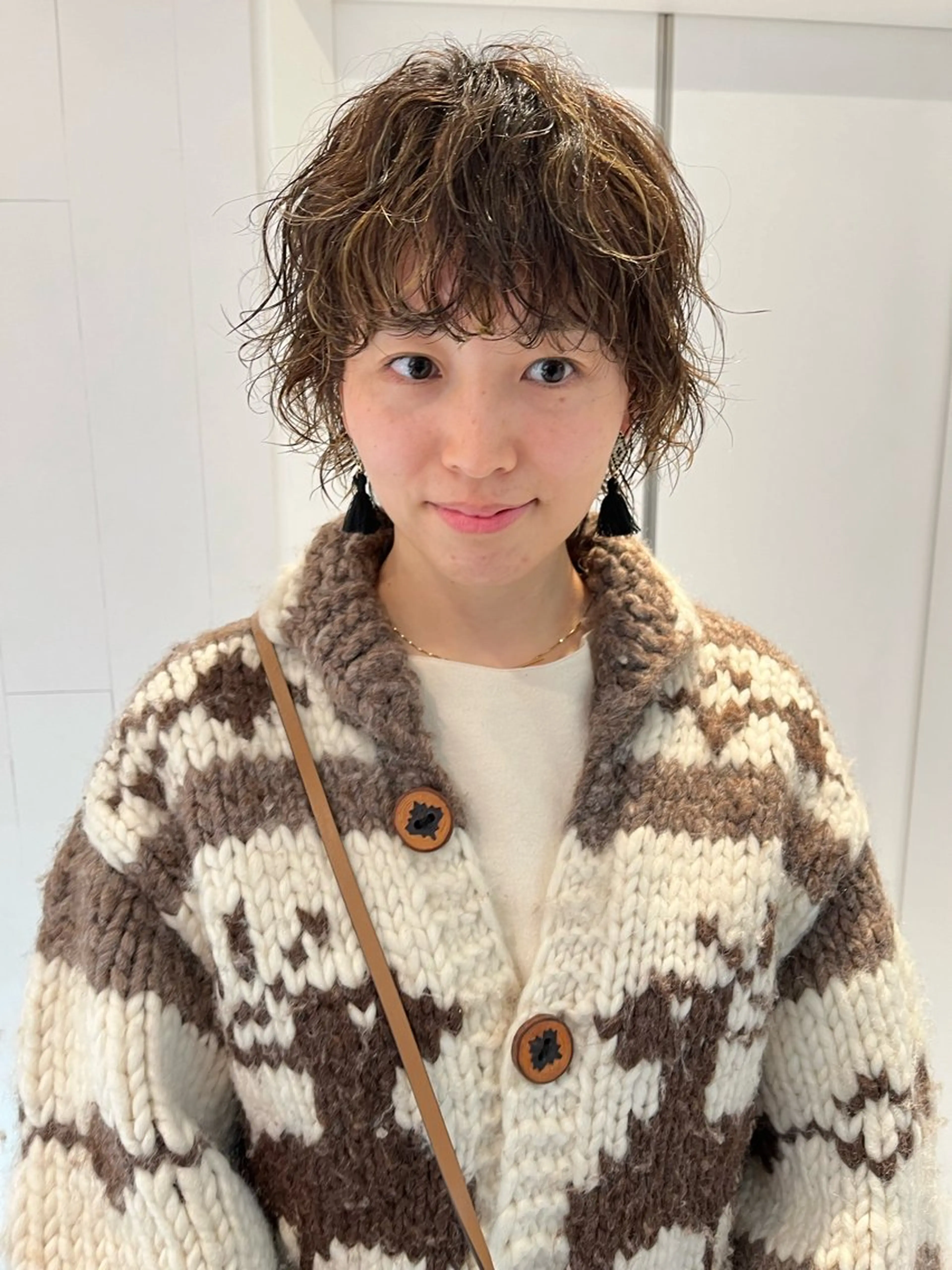 ショート パーマ 瓜谷 亮磨のヘアスタイル