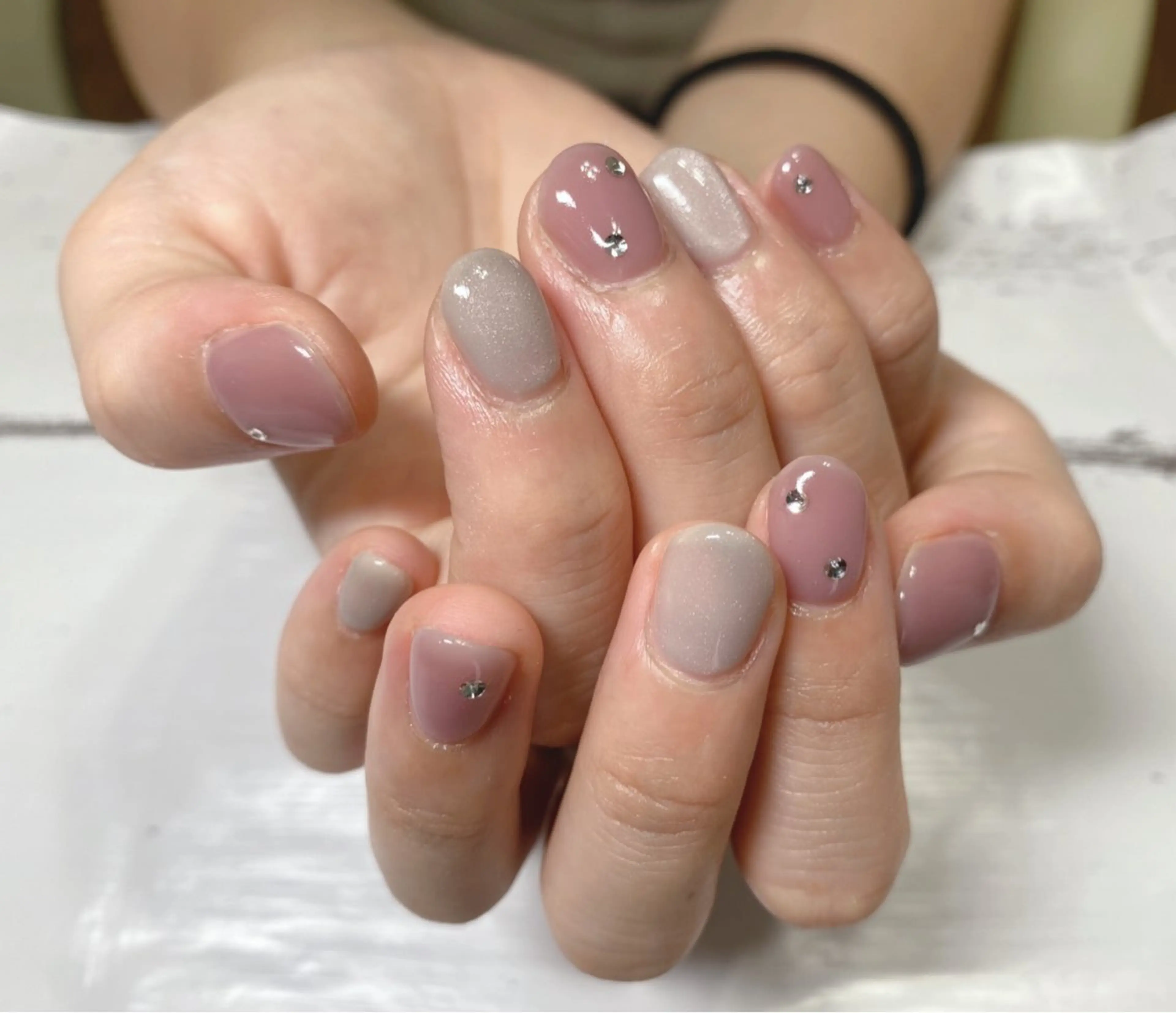 ネイル マグネットネイル ハンドネイル ネイルサロン nail_upのネイルデザイン