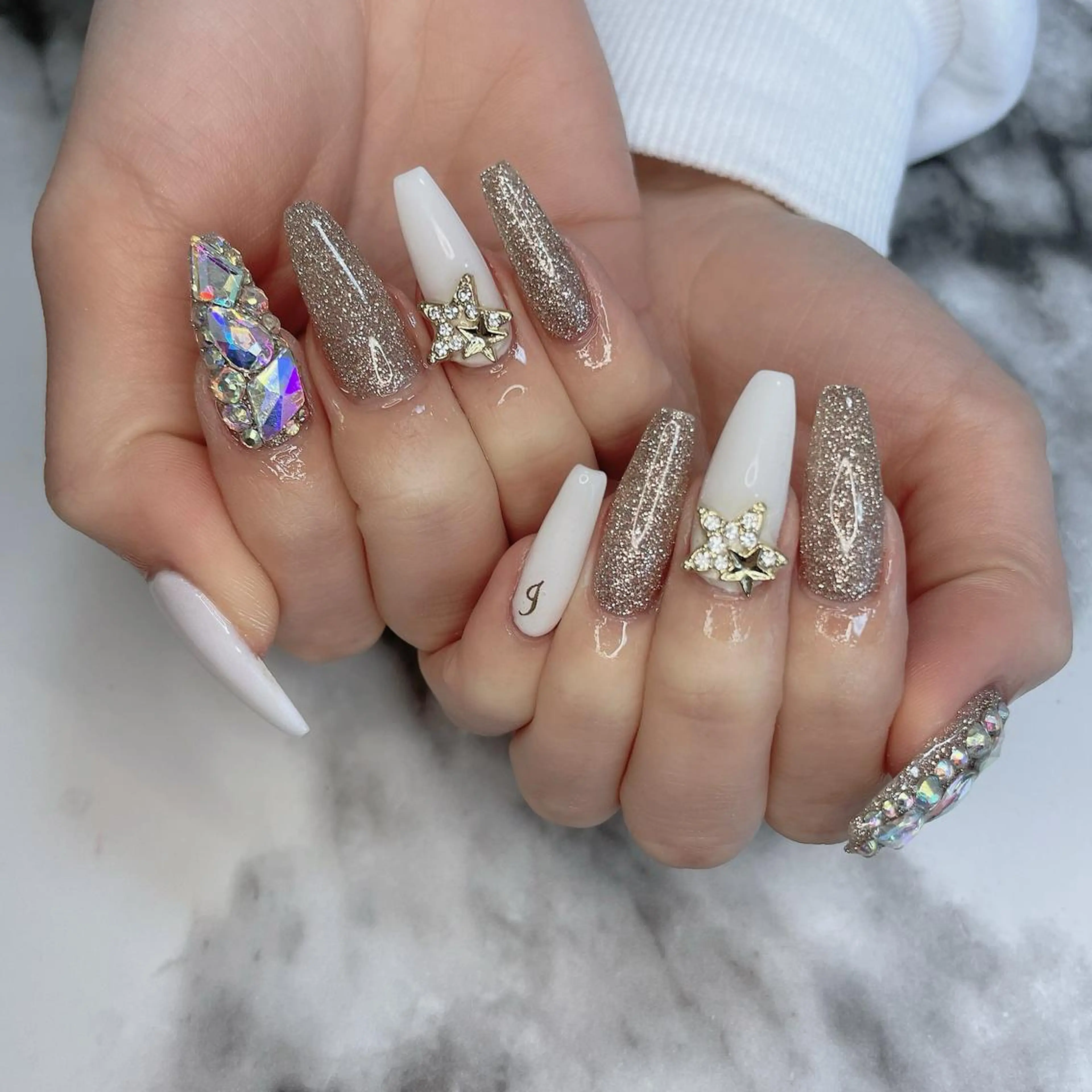 ネイル ハンドネイル Kayo 💅のネイルデザイン