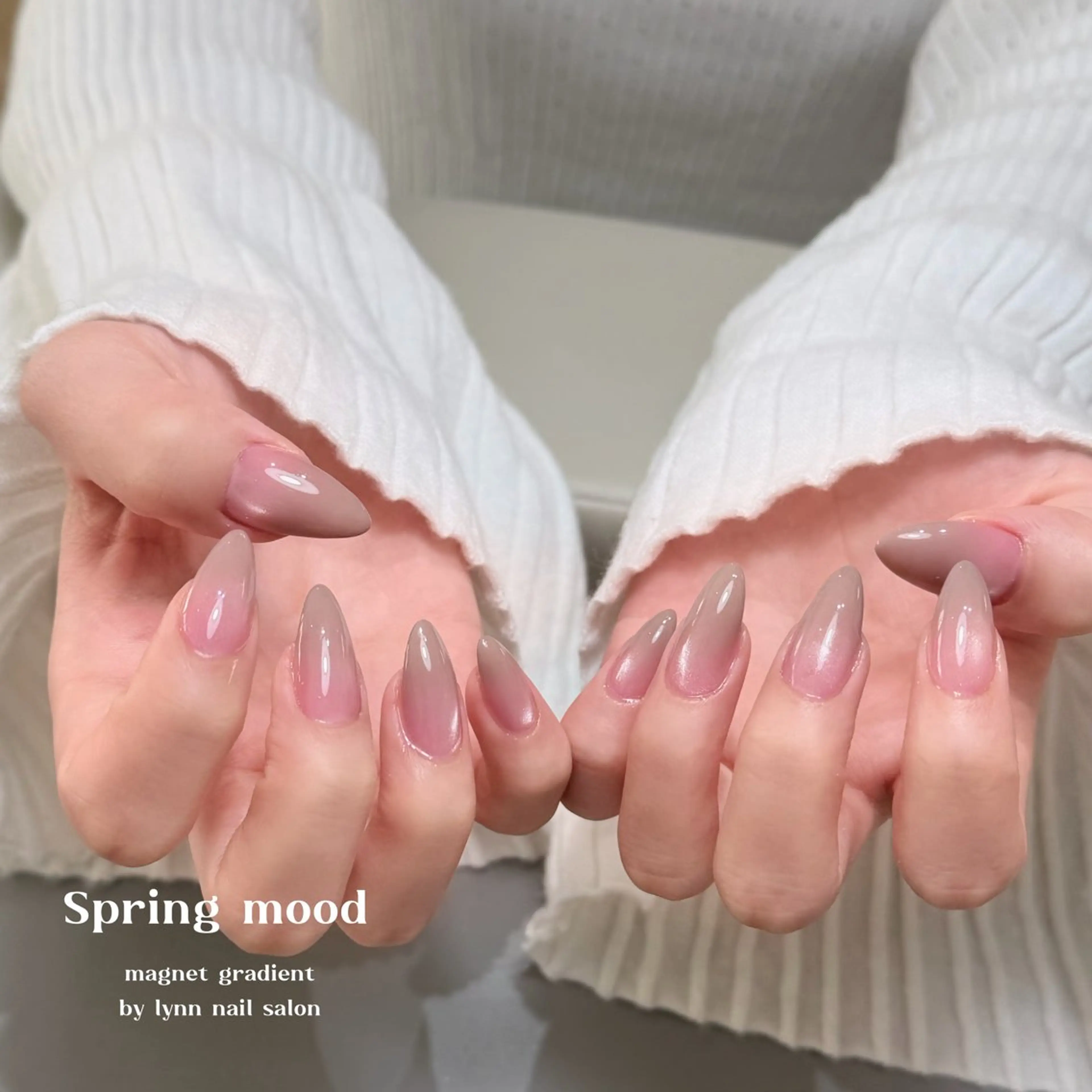 ネイル フットネイル フレンチネイル グラデーション ハート 氷ネイル・うるうるネイル ハンドネイル Lynn_ Nailのネイルデザイン