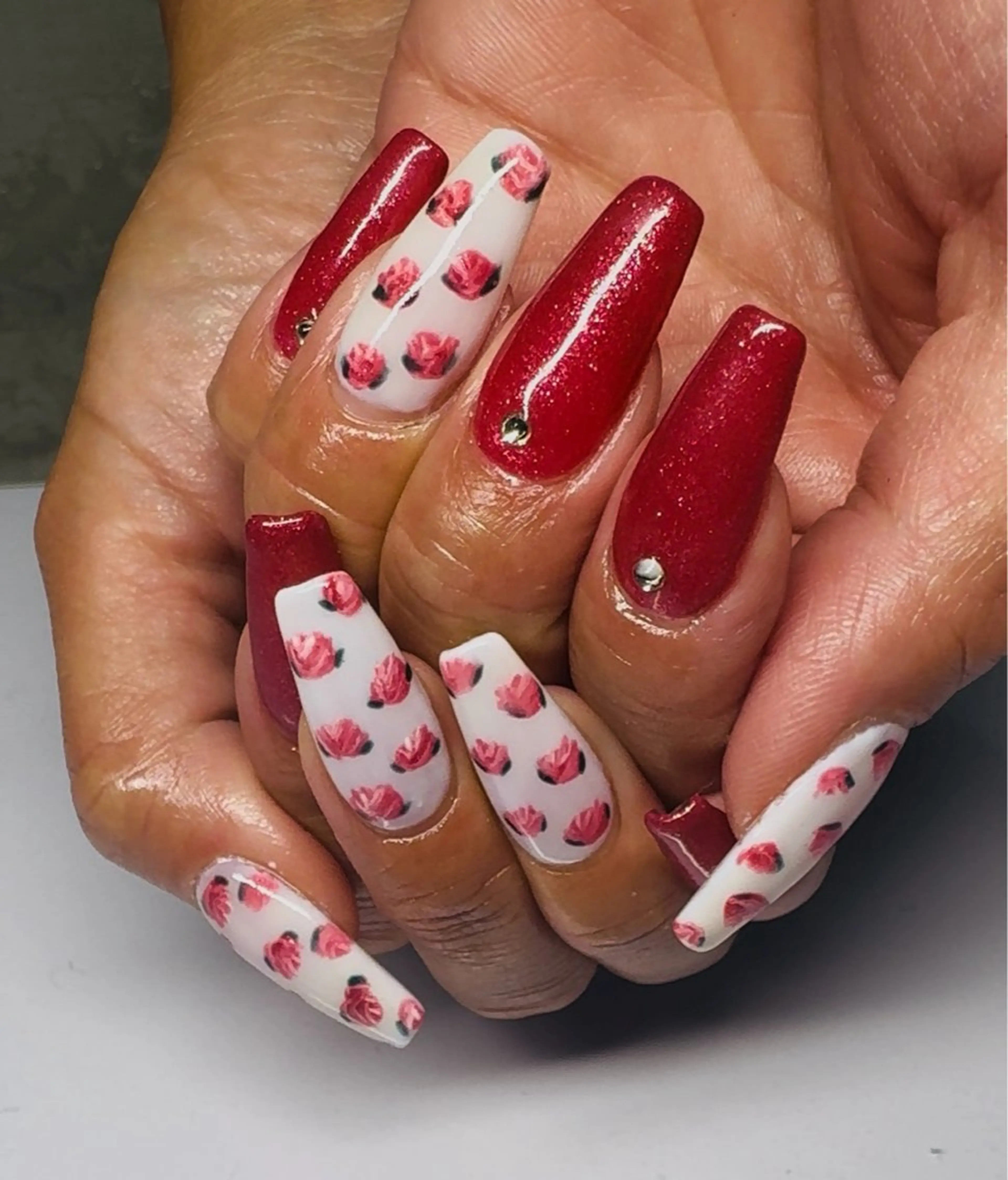 ネイル ハンドネイル R Bella Nailのネイルデザイン