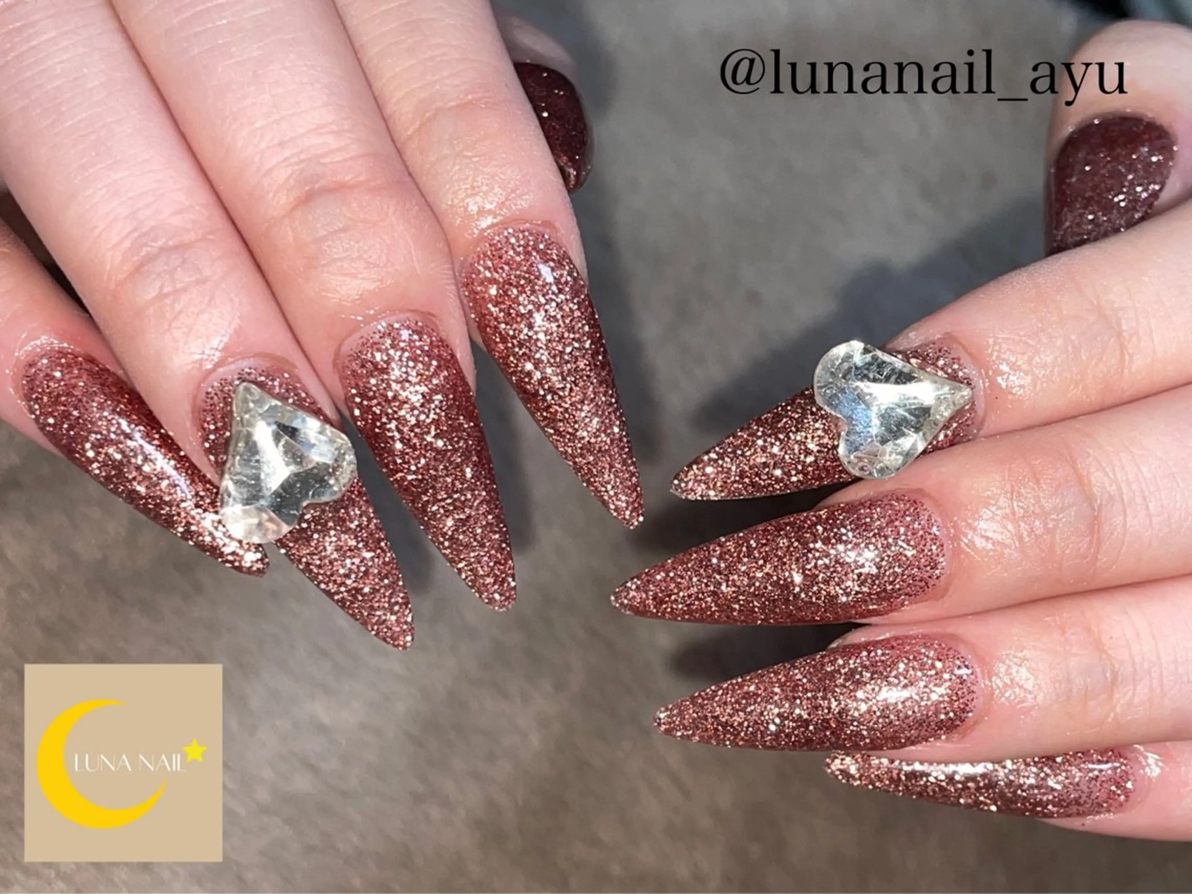 ネイル ハート スカルプネイル LUNA NAIL ayuのネイルデザイン
