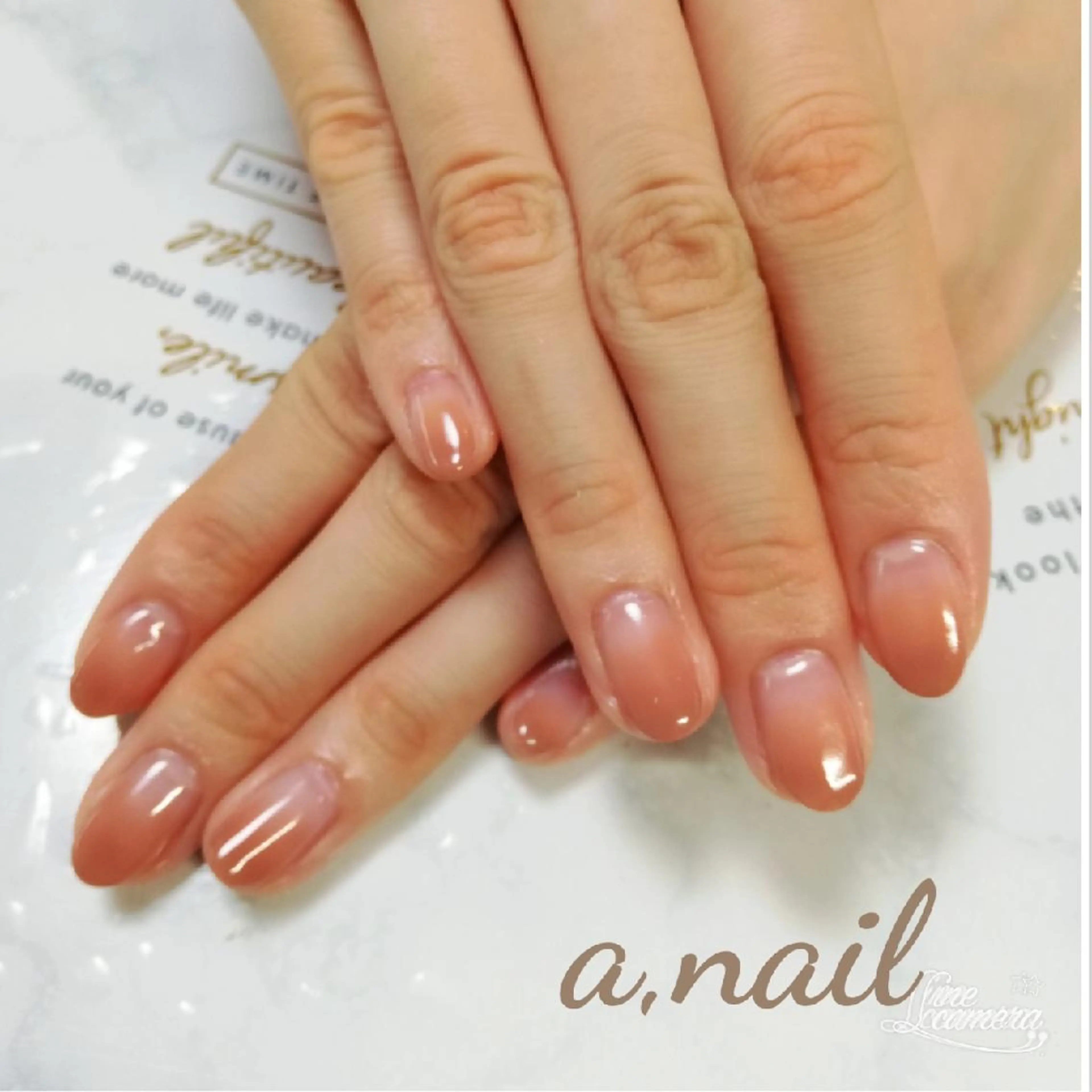 ネイル グラデーション オフィスネイル シンプルネイル ハンドネイル ネイルサロン エーネイルのネイルデザイン