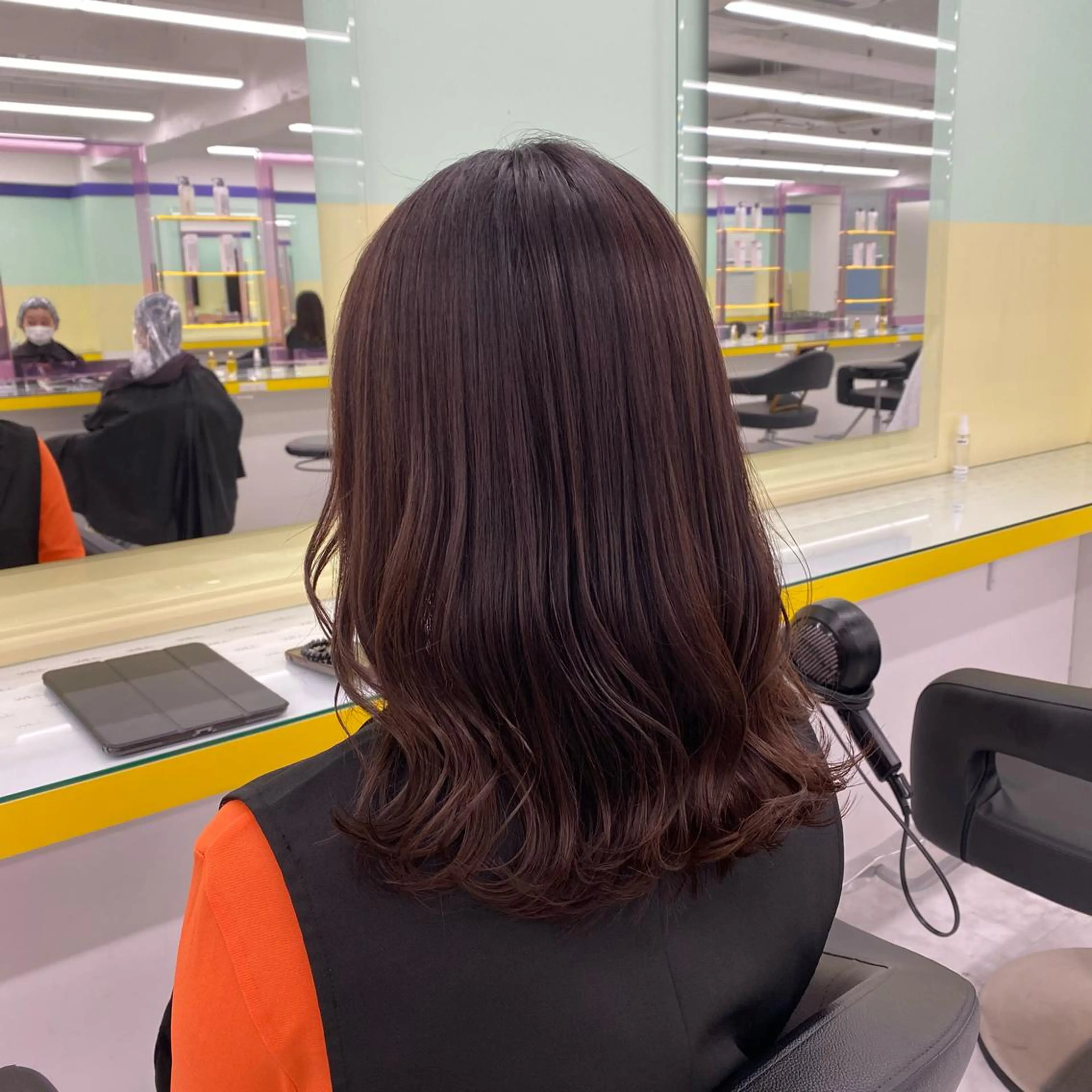 セミロング カラー ヘアアレンジ ヘアカラー トリートメント GOTODAY shair salon 横浜mare店所属・mai🍑暖色カラー /レイヤー💖のヘアスタイル