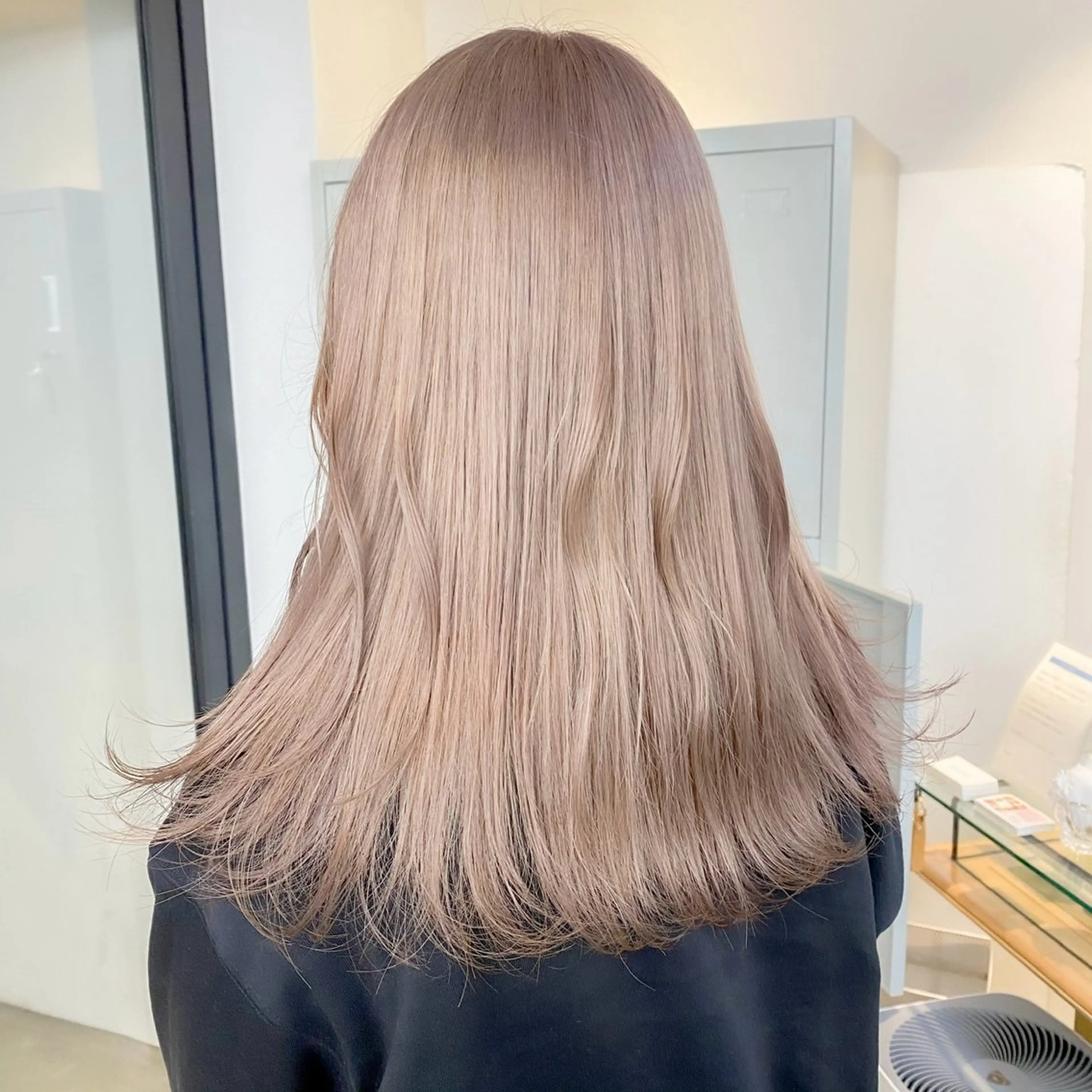 ロング ハイトーン🫧艶髪 MAIKAのヘアスタイル