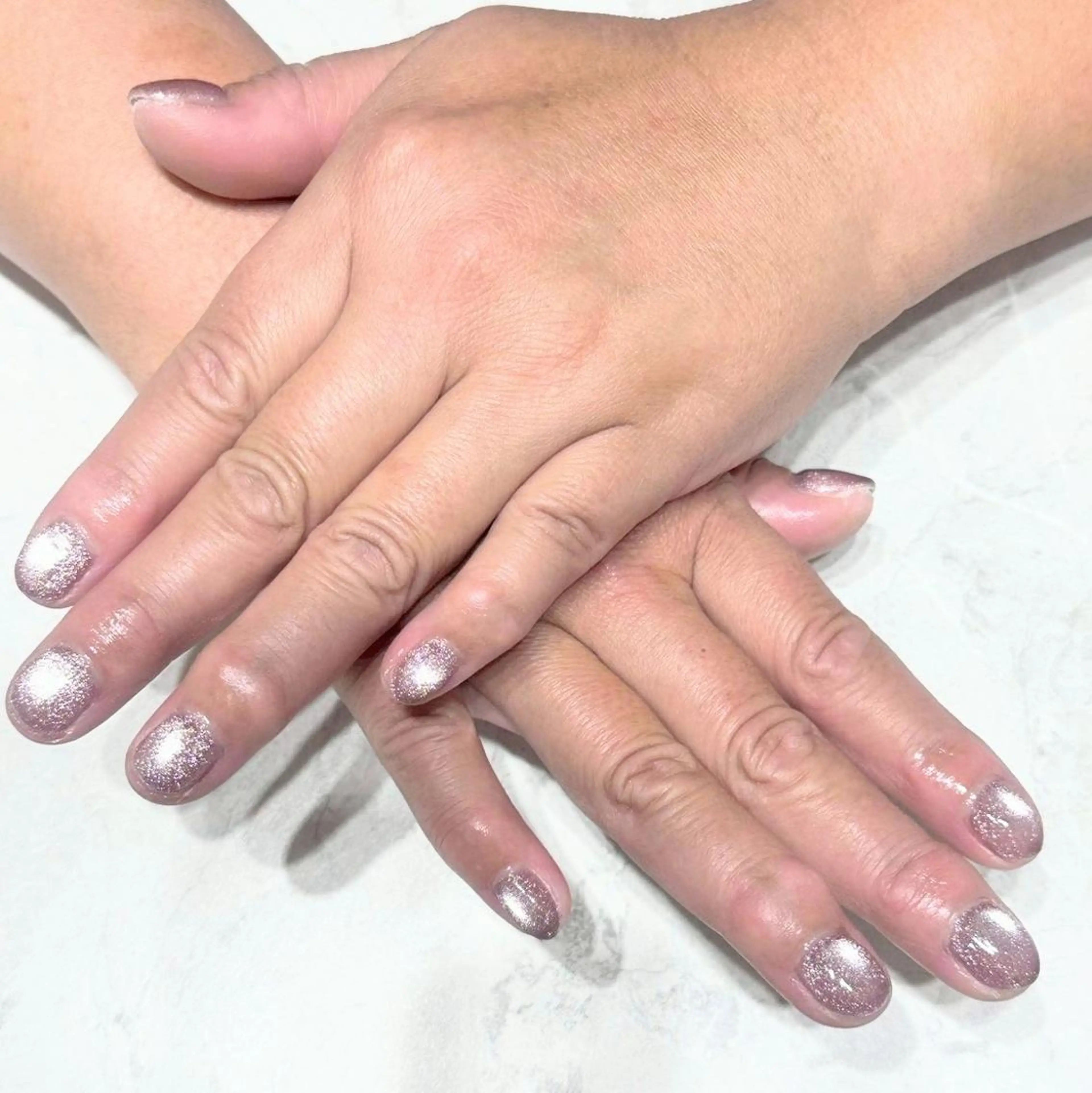 ネイル ジェルネイル ワンホンネイル Reline まつげ、ネイルの眉毛・アイブロウイメージ