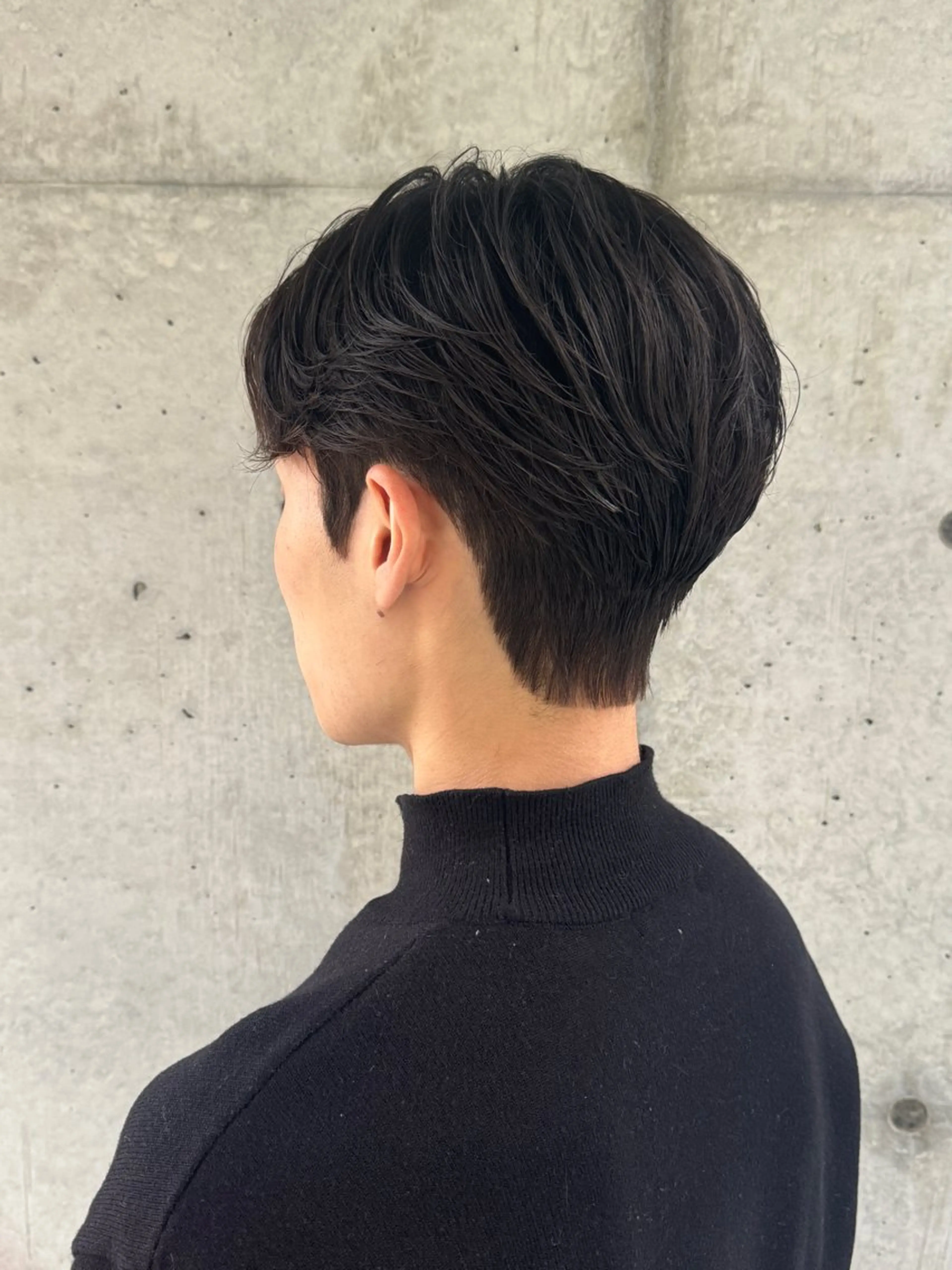 ショート パーマ 韓国風ヘア レイヤーカット シースルーバング ショートヘア ウルフカット メンズ特化酒井翔太 /メンズカット/名駅のヘアスタイル