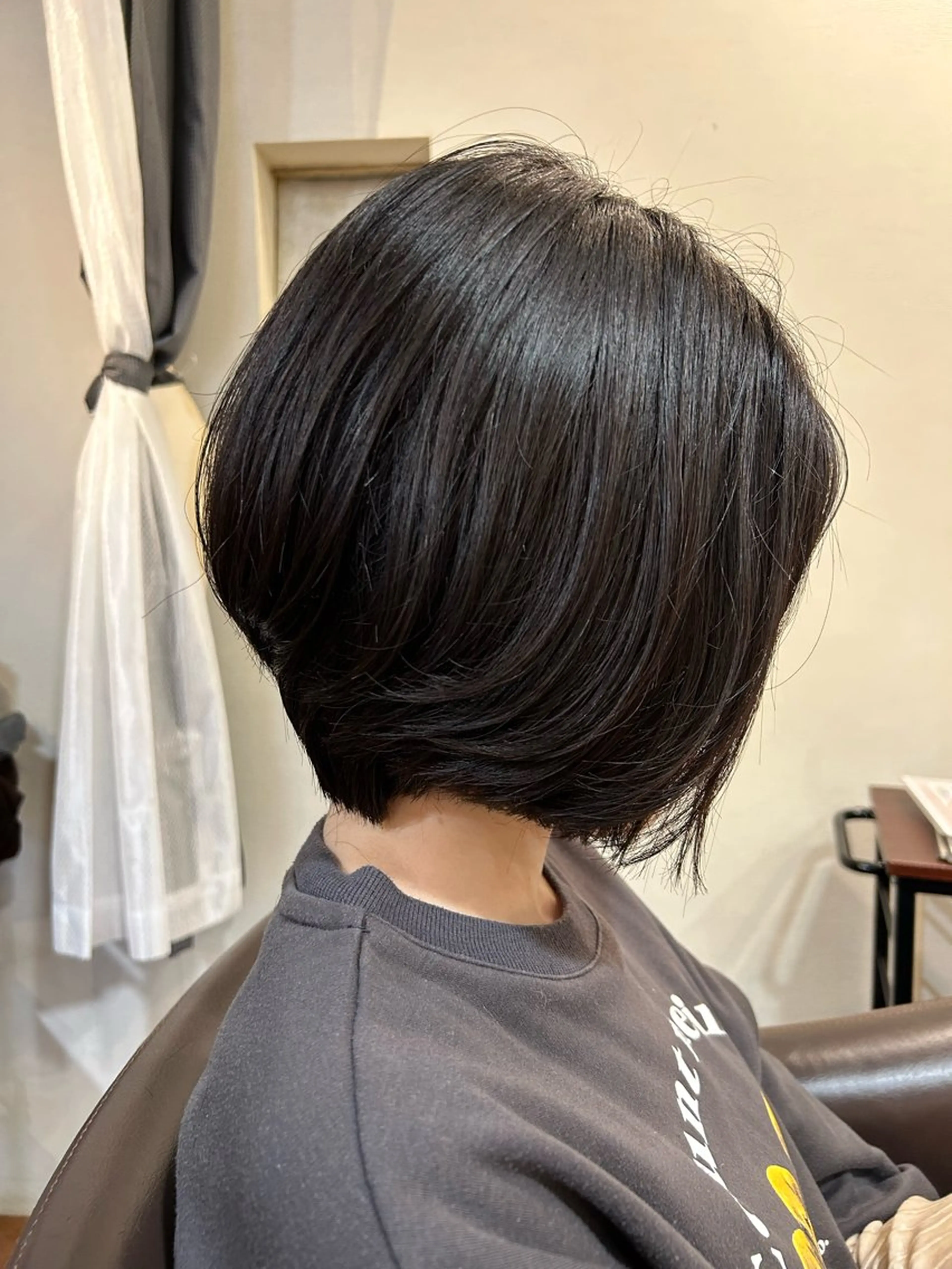 ショート 前下がりボブ ボブ 木林 真也のヘアスタイル