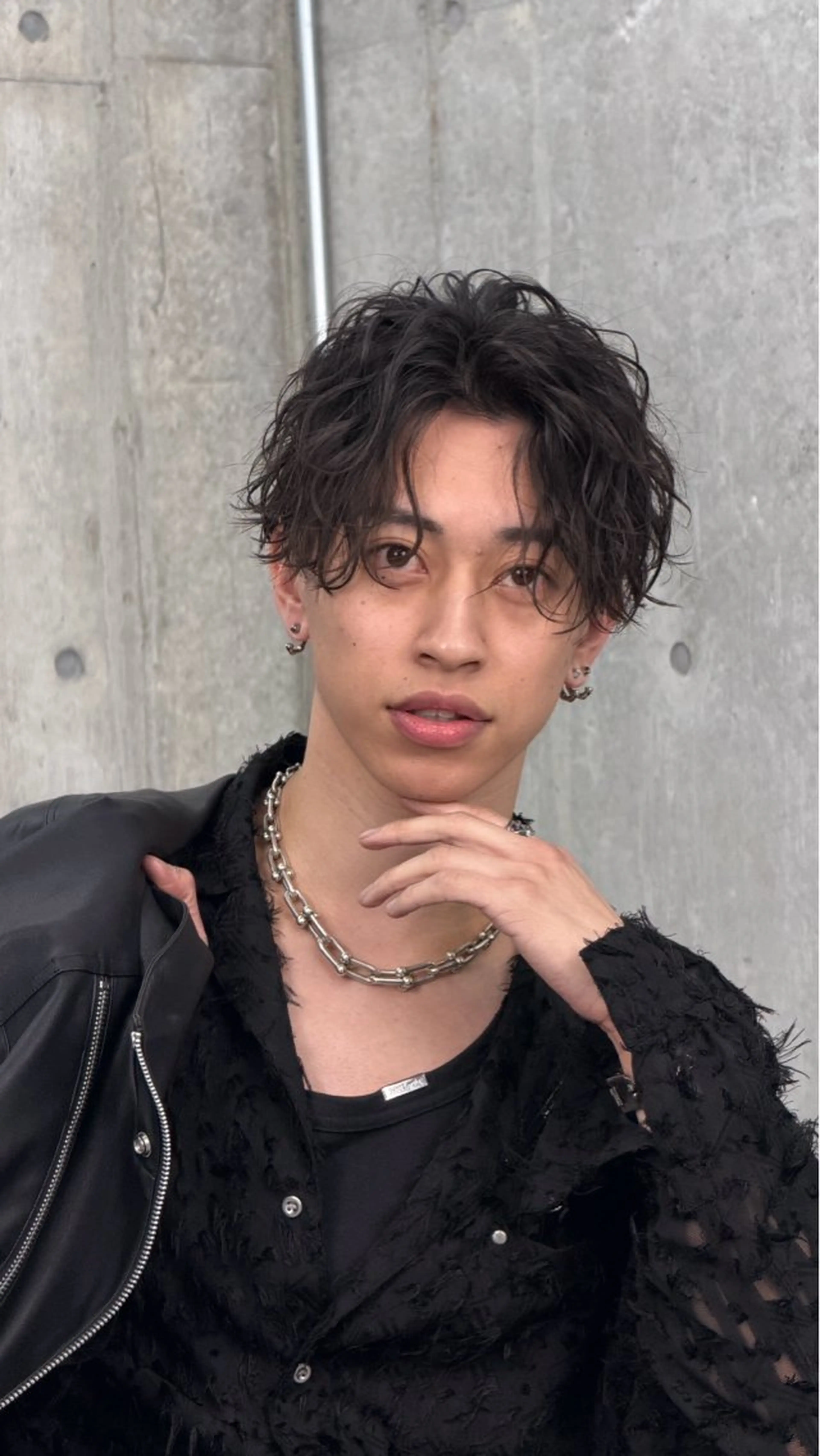 ミディアム パーマ 吉名 和士のヘアスタイル