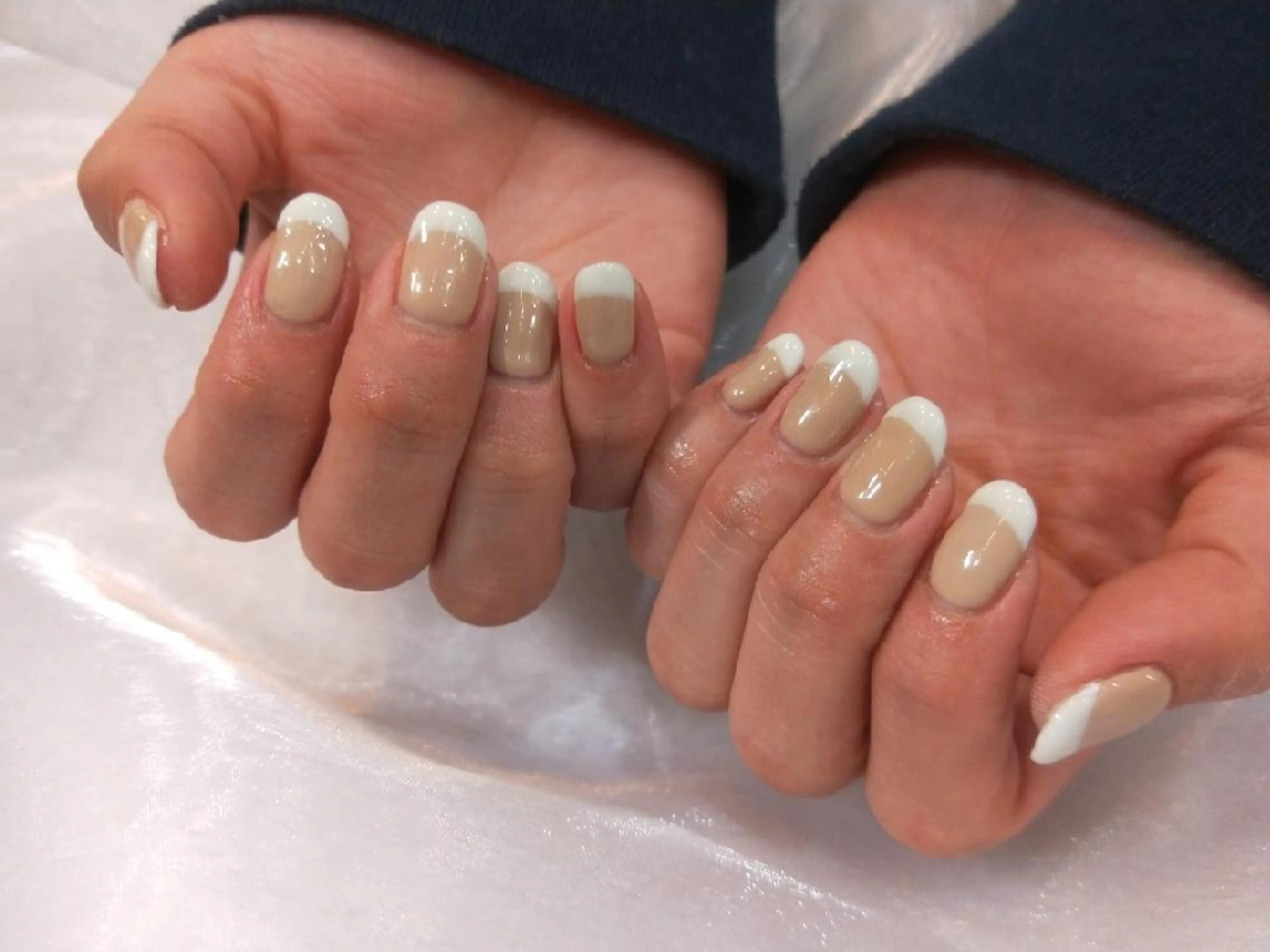 ネイル ハンドネイル ハンドケア はばすみれ🎀ﾈｲﾙ 光ﾌｪｲｼｬﾙ ﾍｱのネイルデザイン